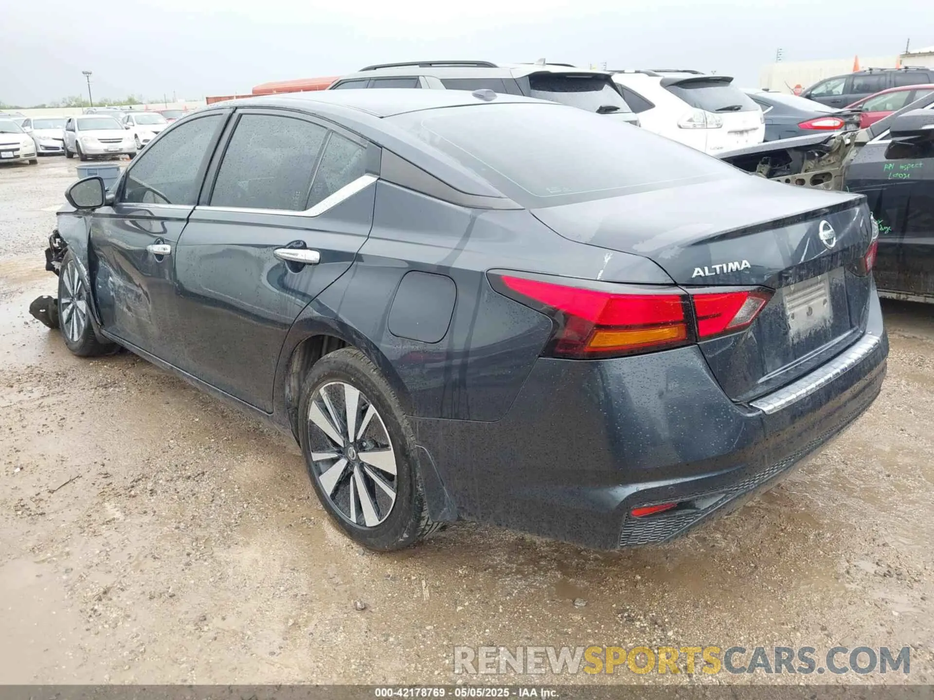 3 Фотография поврежденного автомобиля 1N4BL4DVXNN324148 NISSAN ALTIMA 2022