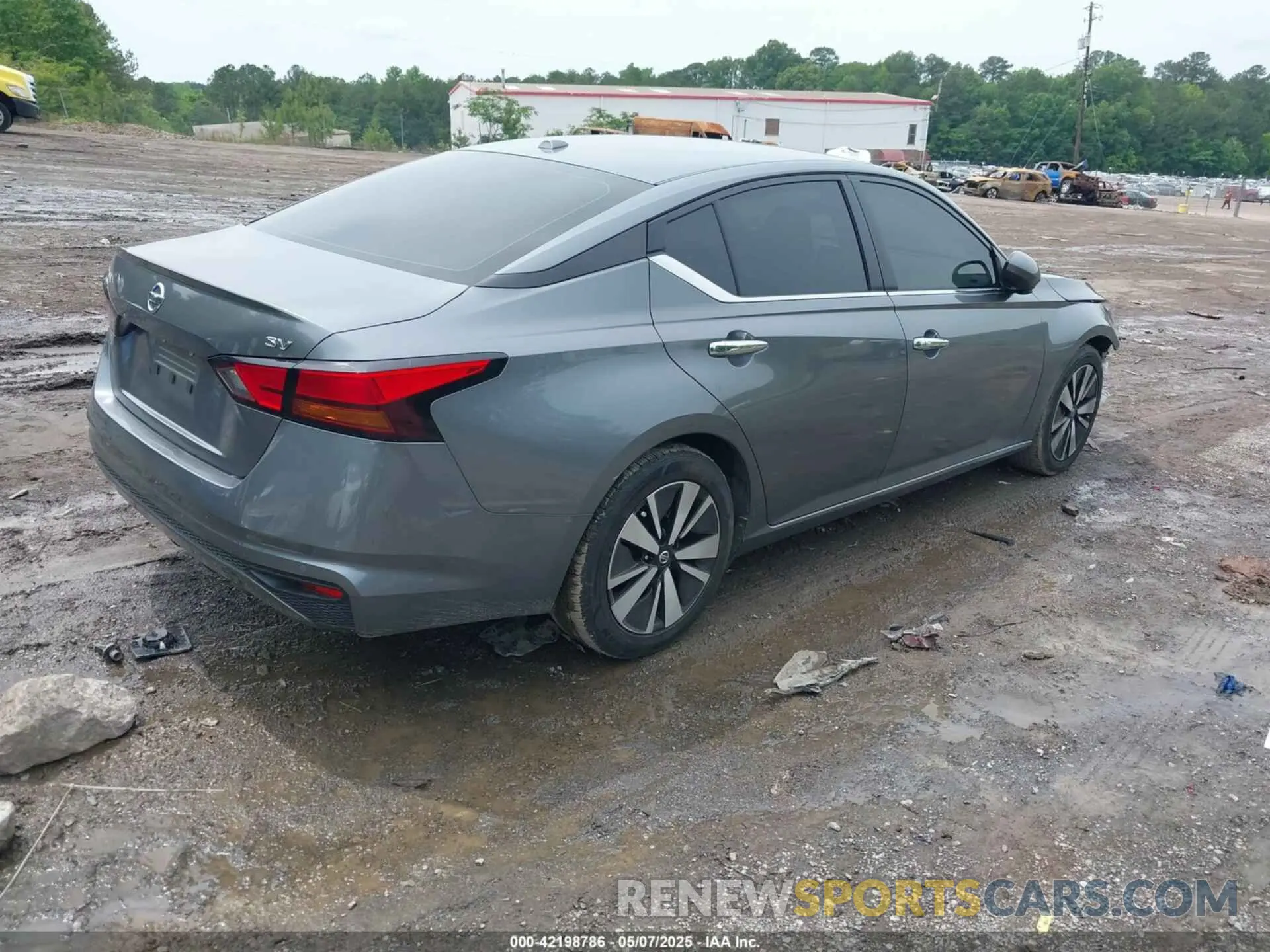 4 Photograph of a damaged car 1N4BL4DVXNN355335 NISSAN ALTIMA 2022