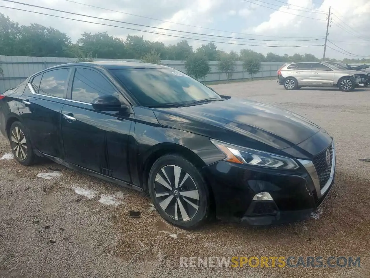 4 Photograph of a damaged car 1N4BL4DVXNN356548 NISSAN ALTIMA 2022