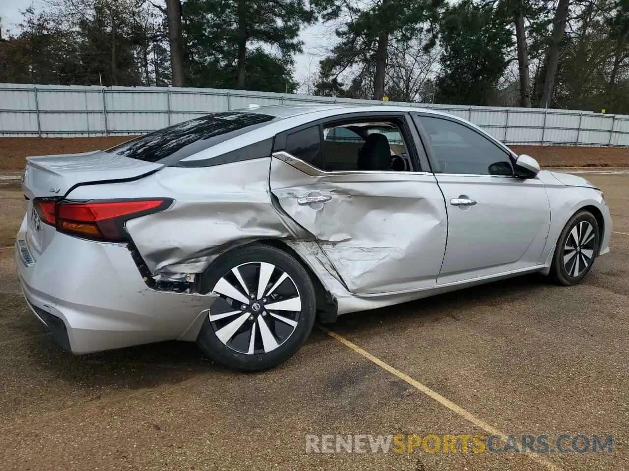 3 Photograph of a damaged car 1N4BL4DVXNN378629 NISSAN ALTIMA 2022