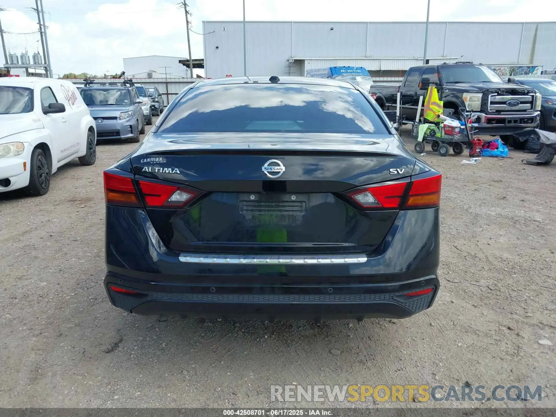 16 Photograph of a damaged car 1N4BL4DVXNN401438 NISSAN ALTIMA 2022