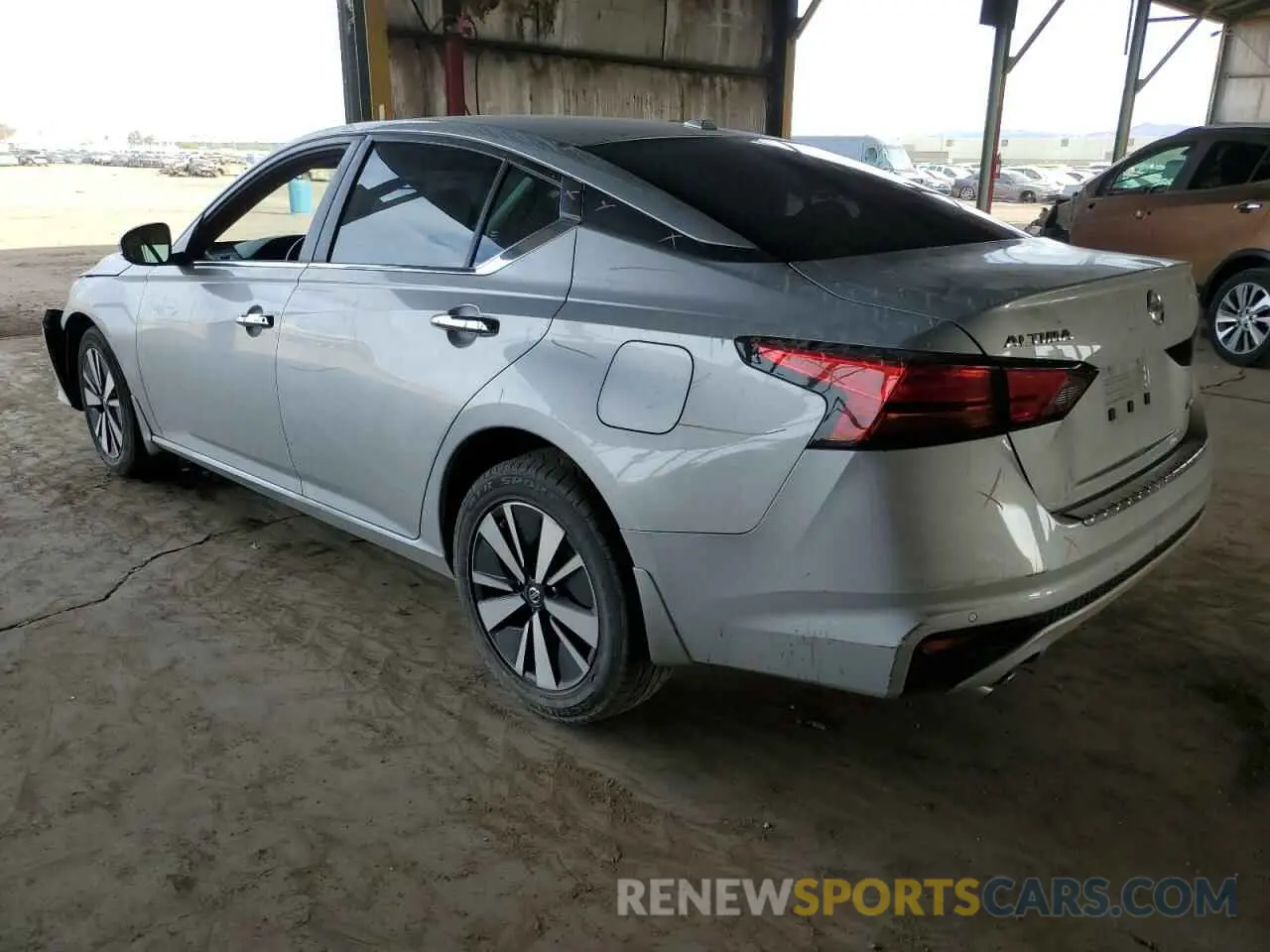 2 Photograph of a damaged car 1N4BL4DW0NN360844 NISSAN ALTIMA 2022