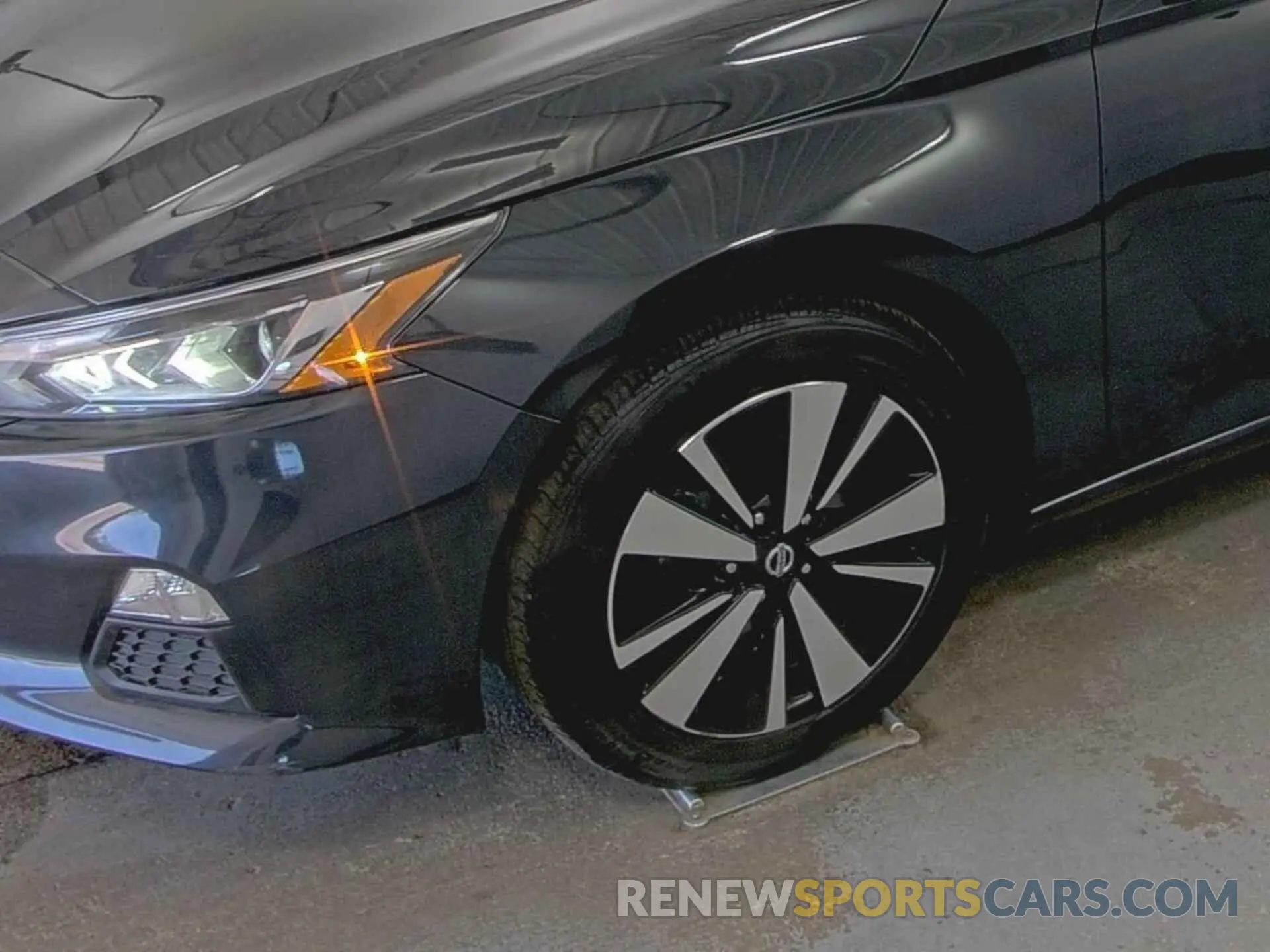 14 Photograph of a damaged car 1N4BL4DW1NN378107 NISSAN ALTIMA 2022