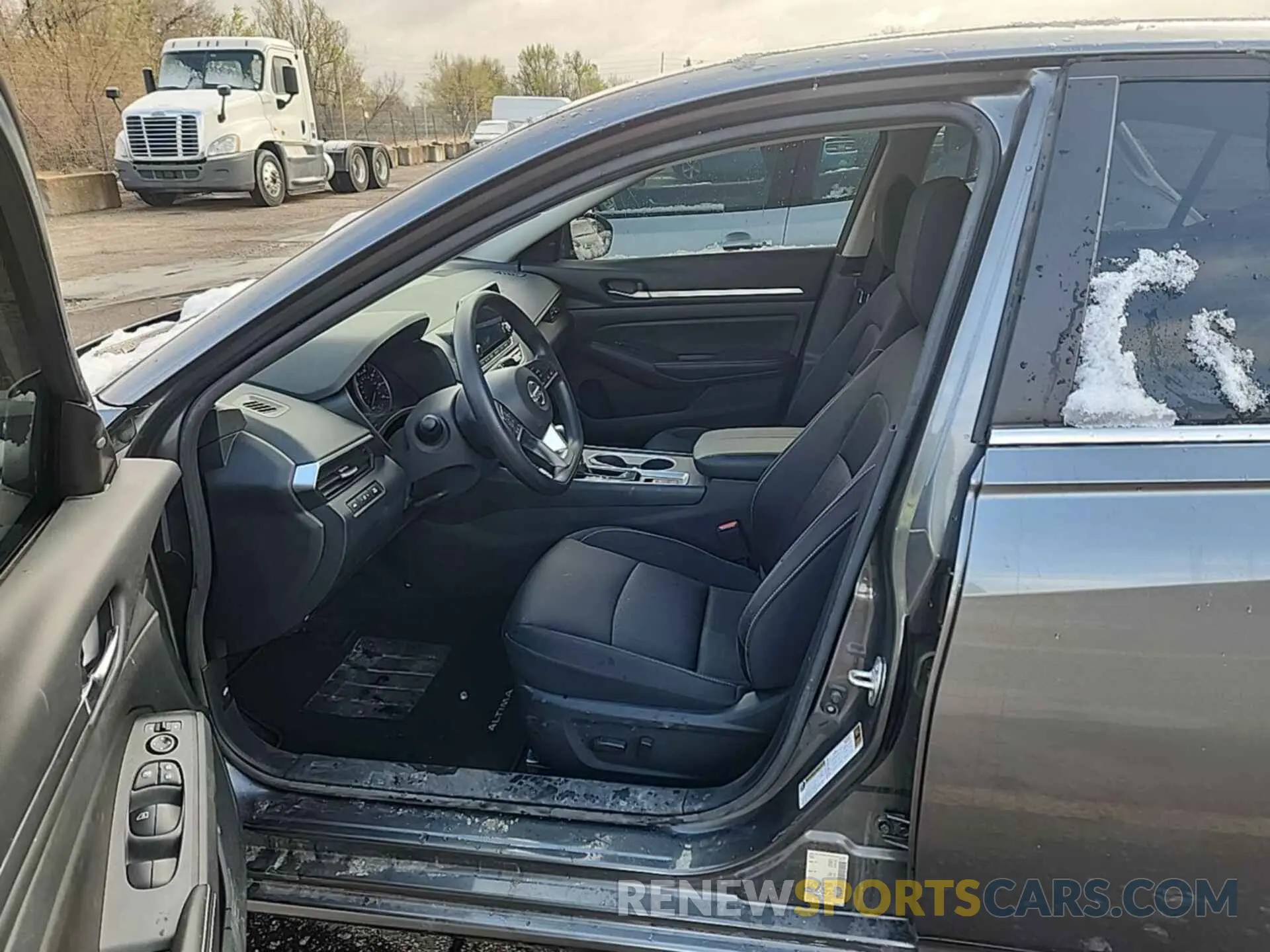 5 Фотография поврежденного автомобиля 1N4BL4DW2NN325481 NISSAN ALTIMA 2022