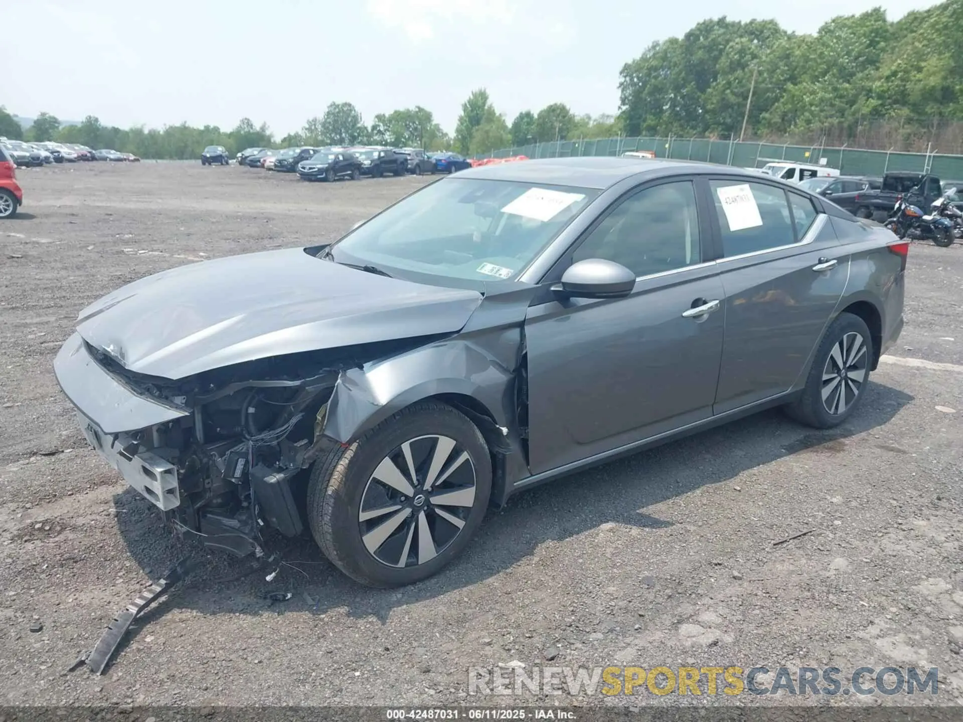 2 Photograph of a damaged car 1N4BL4DW6NN354868 NISSAN ALTIMA 2022