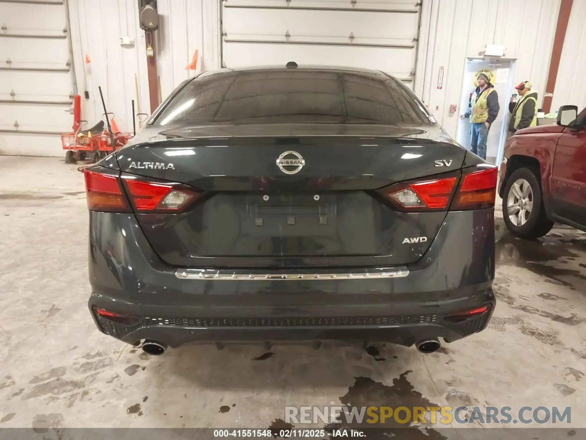 17 Photograph of a damaged car 1N4BL4DW7NN344091 NISSAN ALTIMA 2022
