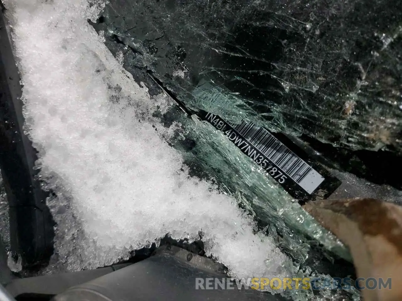 13 Photograph of a damaged car 1N4BL4DW7NN357875 NISSAN ALTIMA 2022
