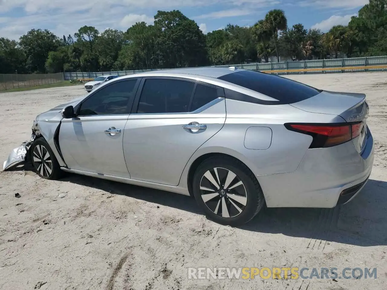 2 Photograph of a damaged car 1N4BL4DW8NN365287 NISSAN ALTIMA 2022