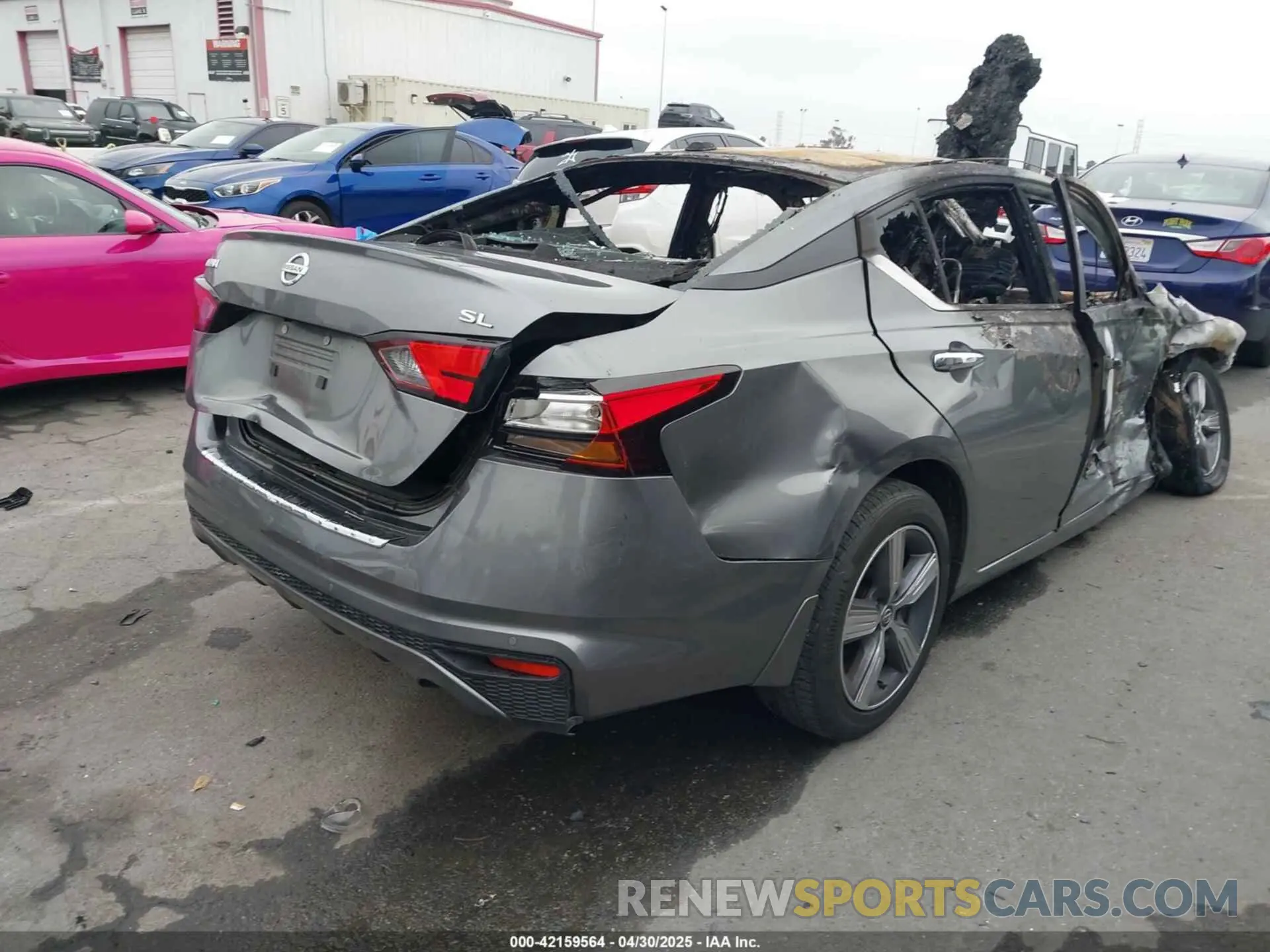 4 Фотография поврежденного автомобиля 1N4BL4EV2NN416269 NISSAN ALTIMA 2022