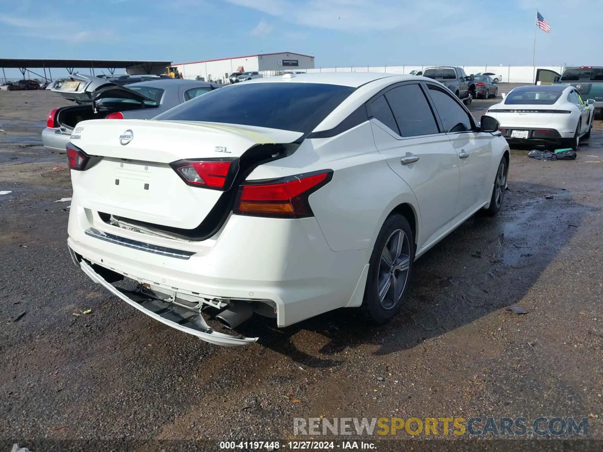 4 Фотография поврежденного автомобиля 1N4BL4EV3NN408021 NISSAN ALTIMA 2022