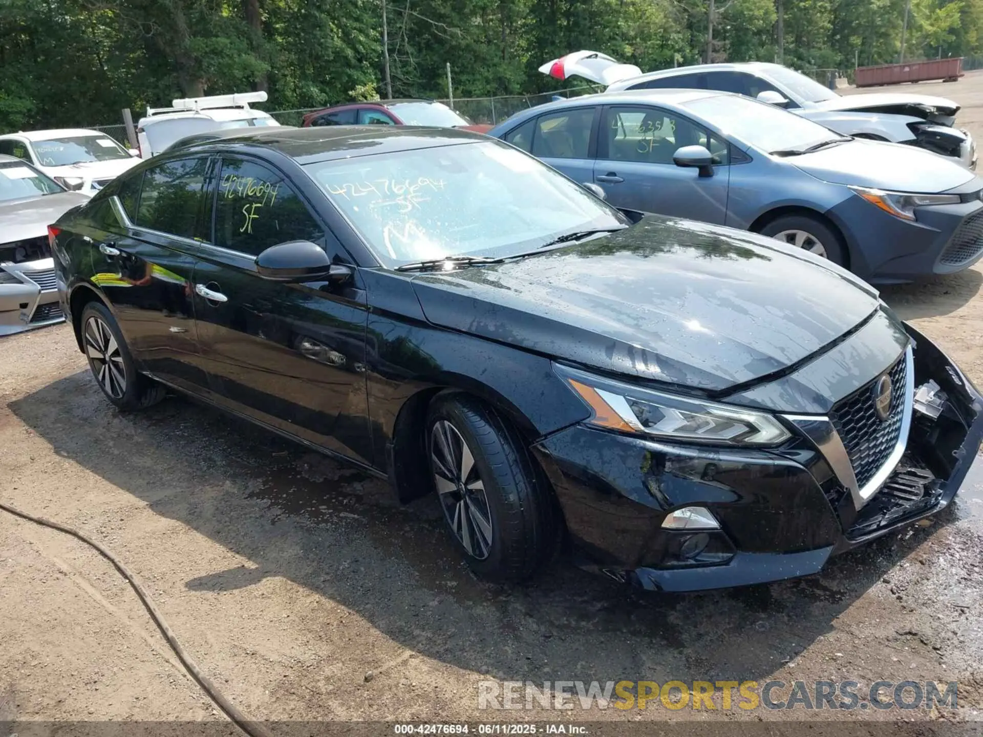 1 Photograph of a damaged car 1N4BL4EV5NN393862 NISSAN ALTIMA 2022