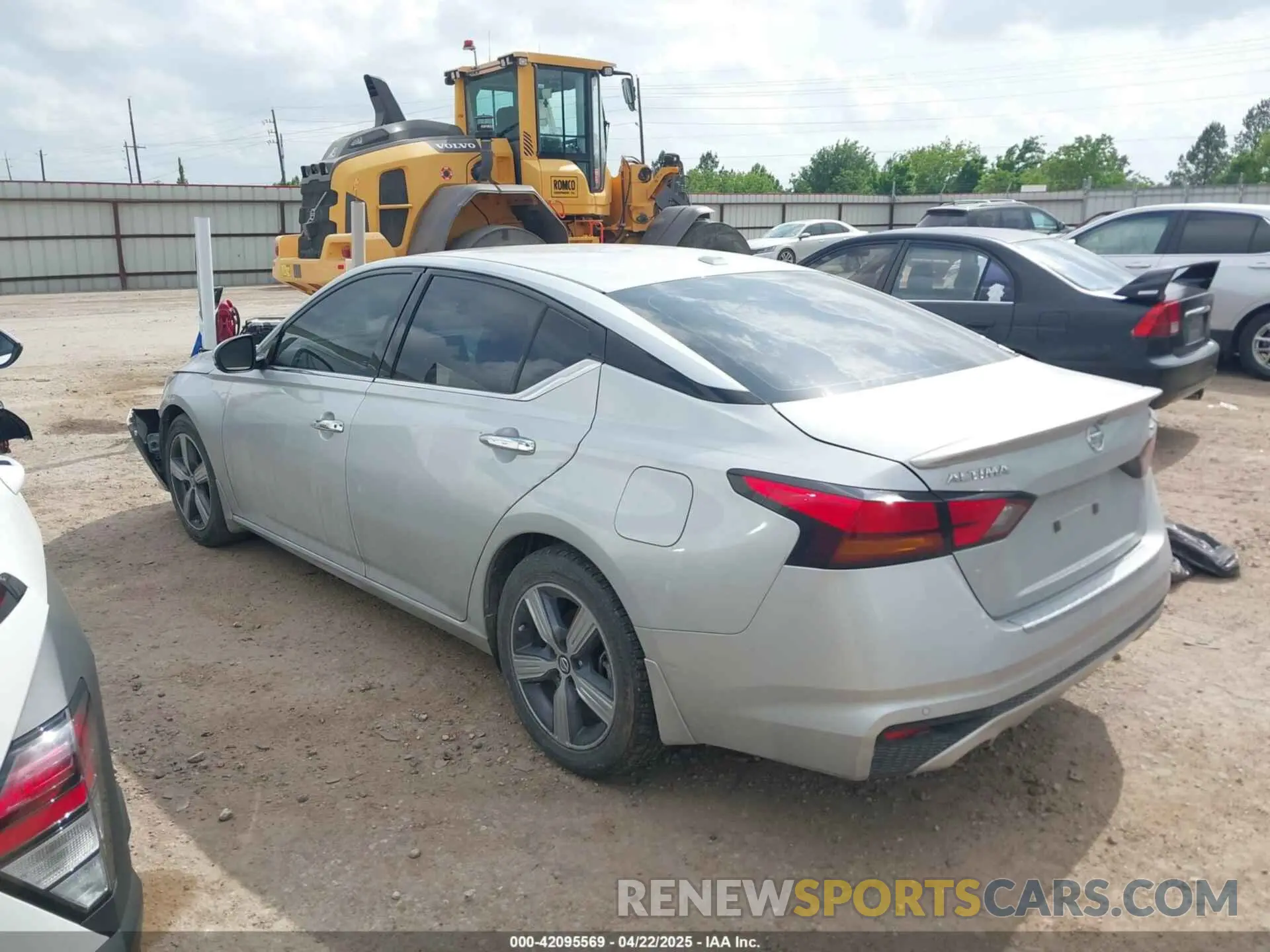 3 Фотография поврежденного автомобиля 1N4BL4EVXNN414981 NISSAN ALTIMA 2022