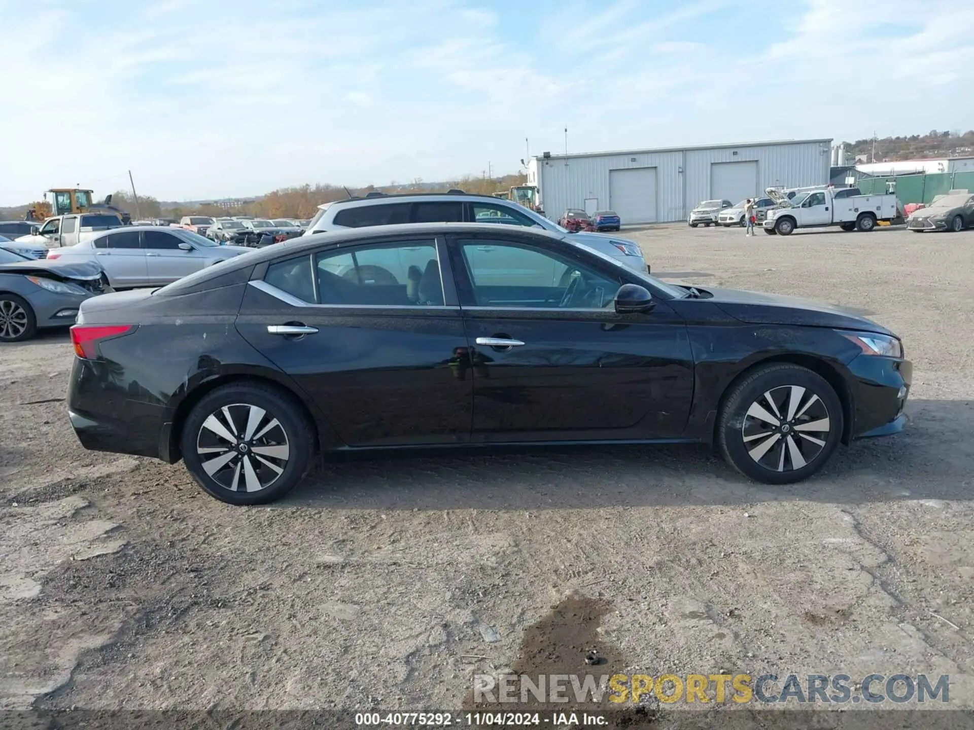 13 Фотография поврежденного автомобиля 1N4BL4EW1NN311523 NISSAN ALTIMA 2022