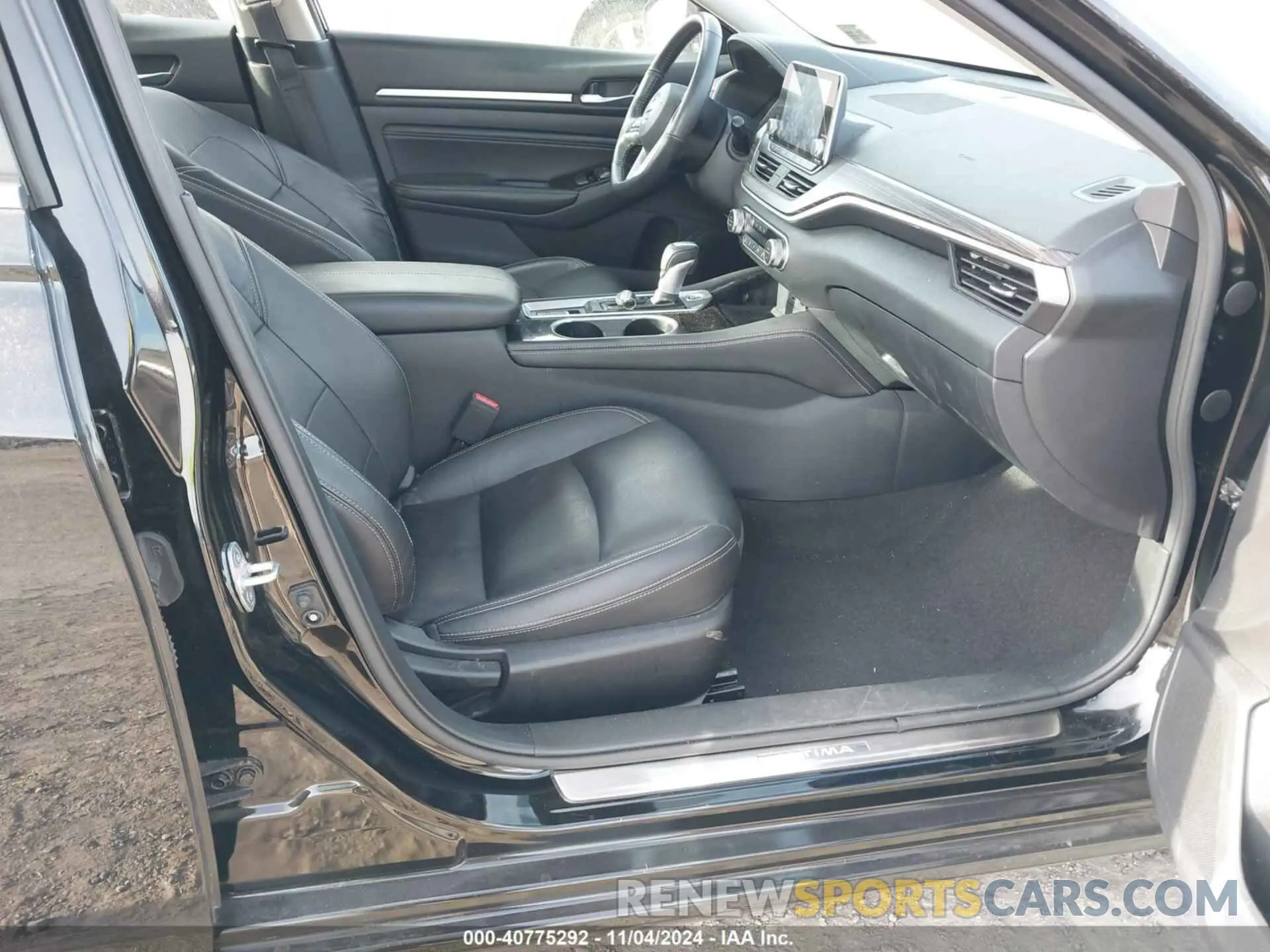 5 Фотография поврежденного автомобиля 1N4BL4EW1NN311523 NISSAN ALTIMA 2022
