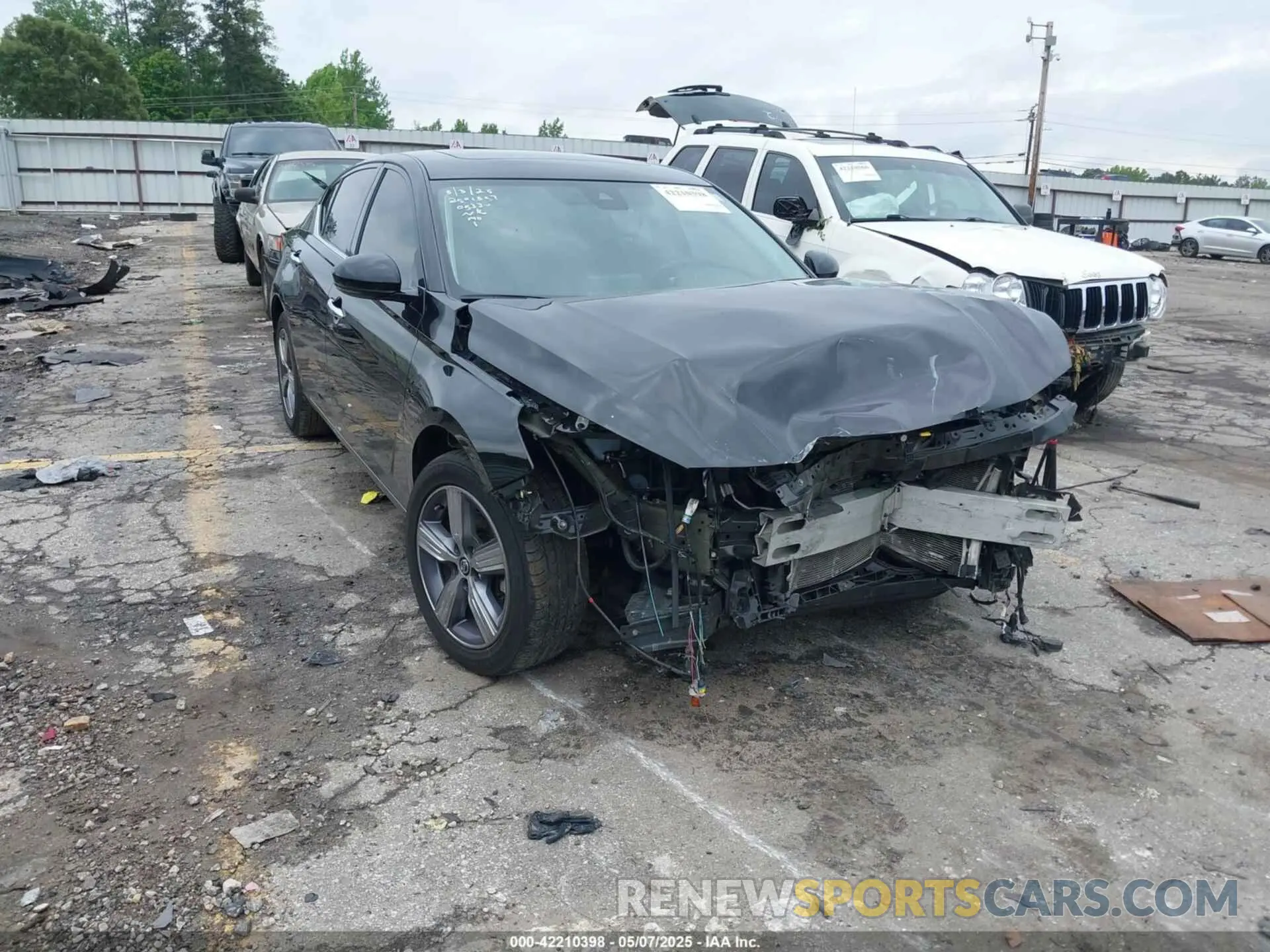 1 Фотография поврежденного автомобиля 1N4BL4EW1NN420533 NISSAN ALTIMA 2022
