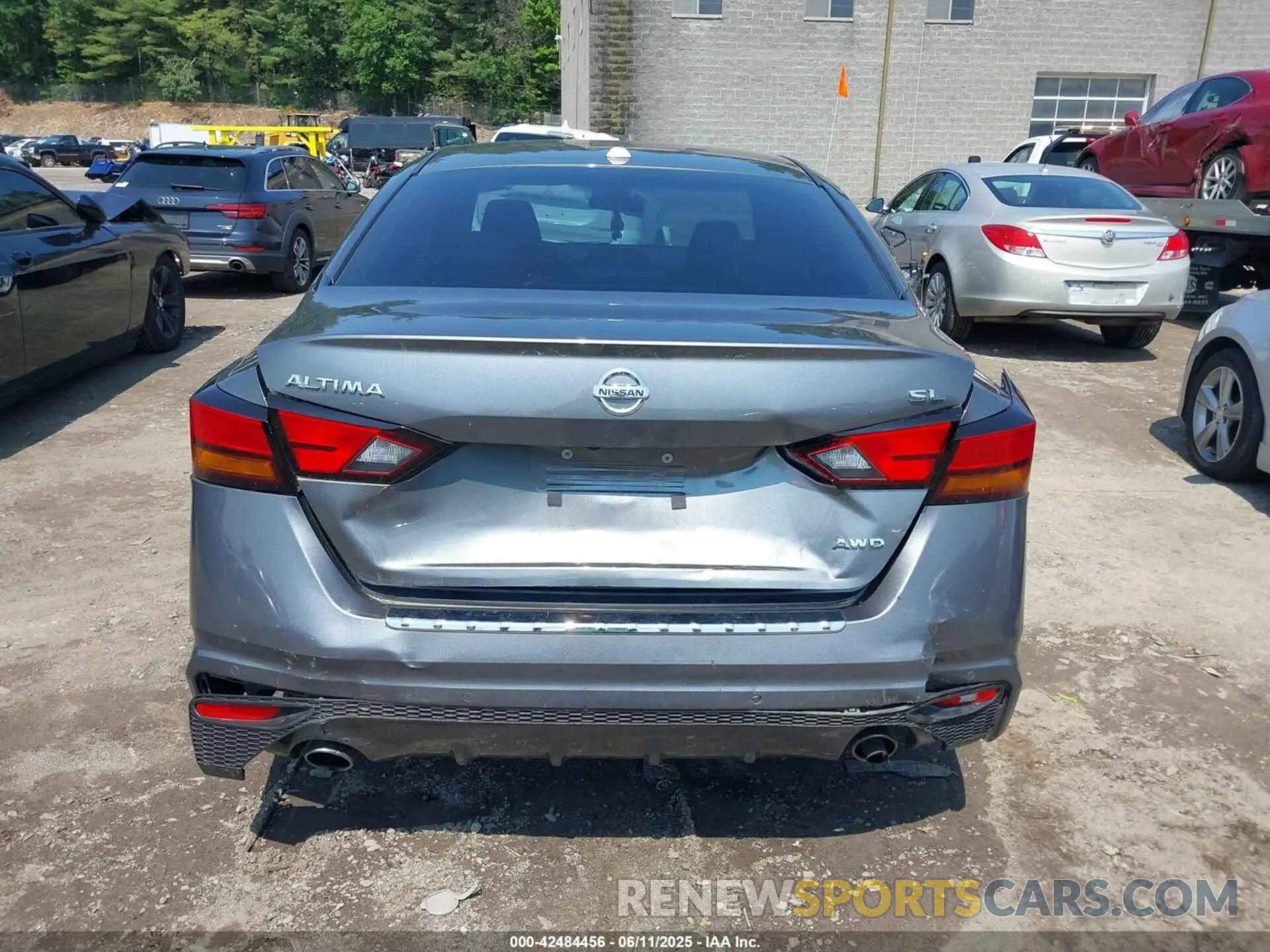 16 Photograph of a damaged car 1N4BL4EW6NN399274 NISSAN ALTIMA 2022