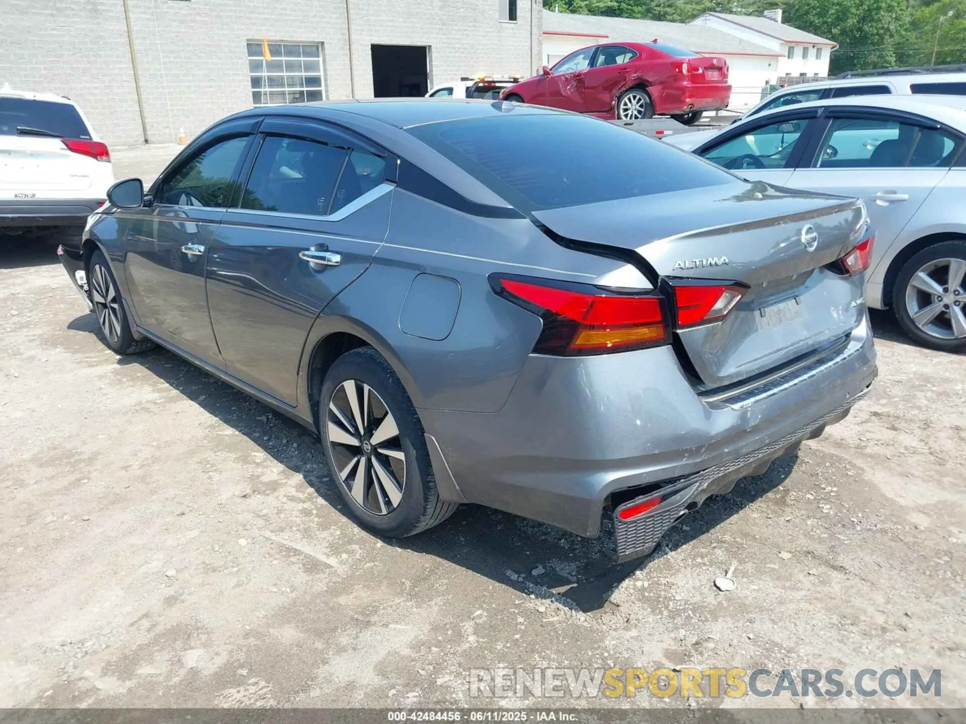 3 Photograph of a damaged car 1N4BL4EW6NN399274 NISSAN ALTIMA 2022