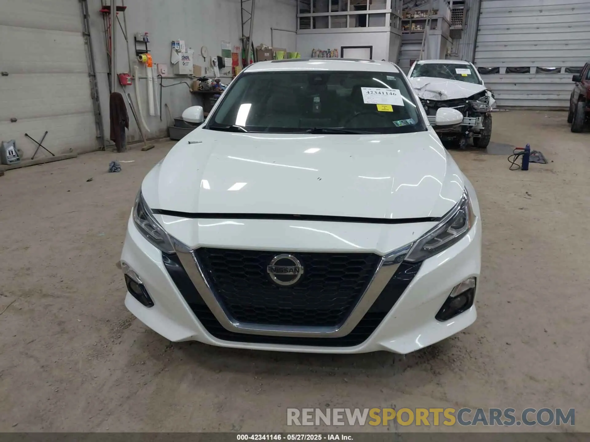 13 Photograph of a damaged car 1N4BL4FW1NN317949 NISSAN ALTIMA 2022