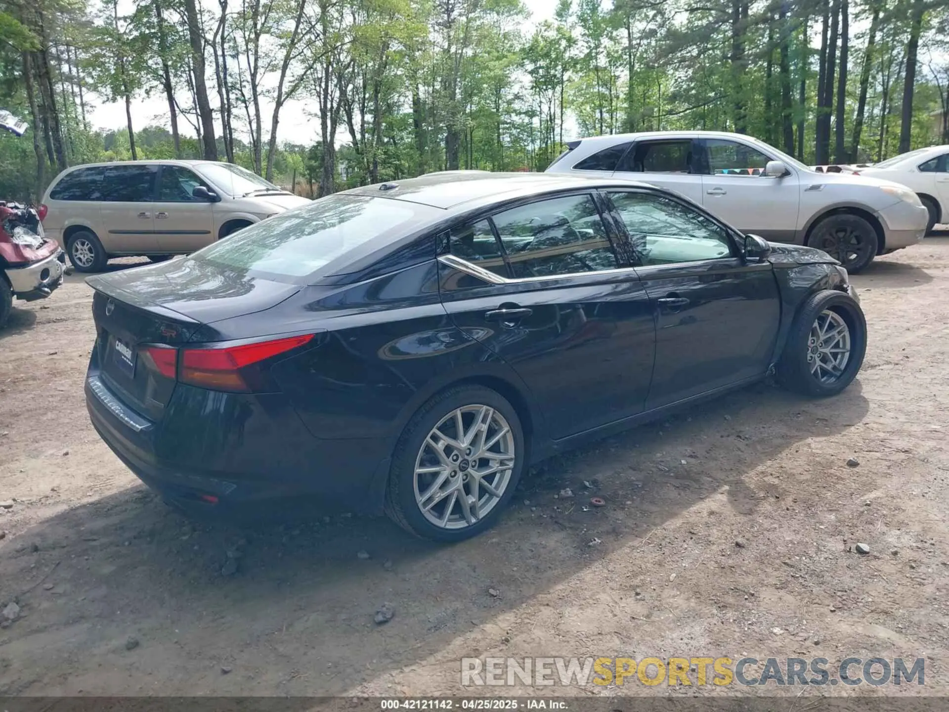 4 Photograph of a damaged car 1N4AL4CV3PN318515 NISSAN ALTIMA 2023