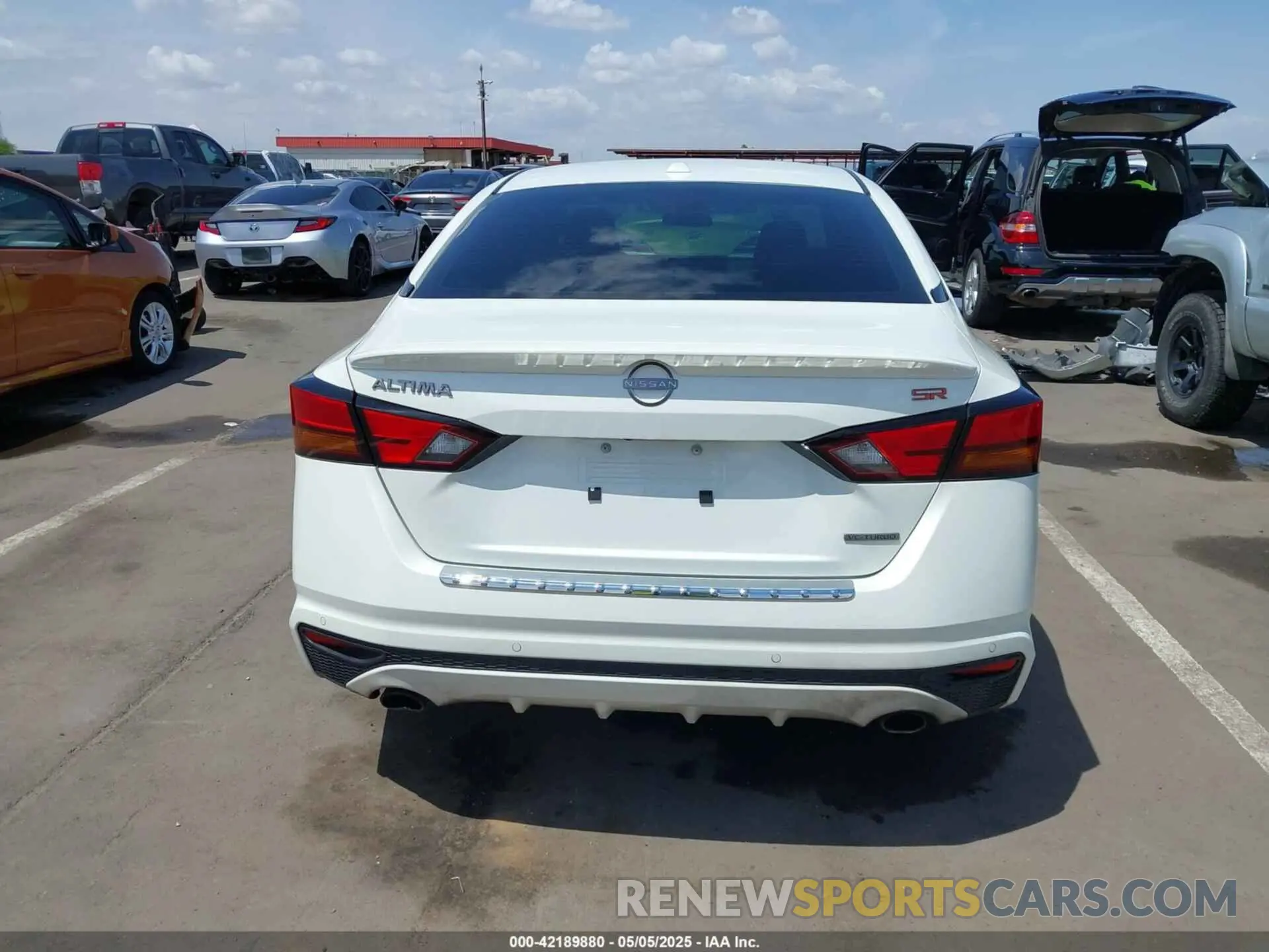17 Фотография поврежденного автомобиля 1N4AL4CV3PN327621 NISSAN ALTIMA 2023