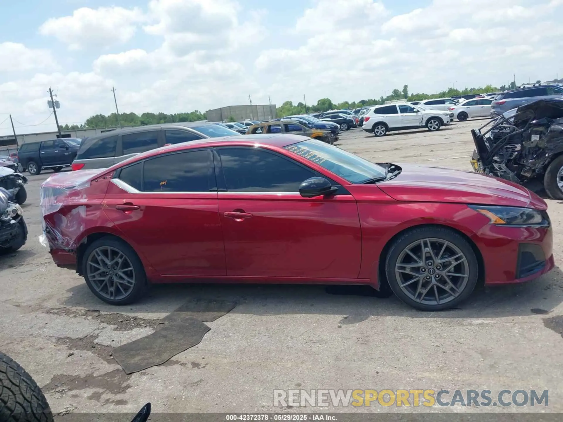 13 Фотография поврежденного автомобиля 1N4AL4CV5PN358420 NISSAN ALTIMA 2023