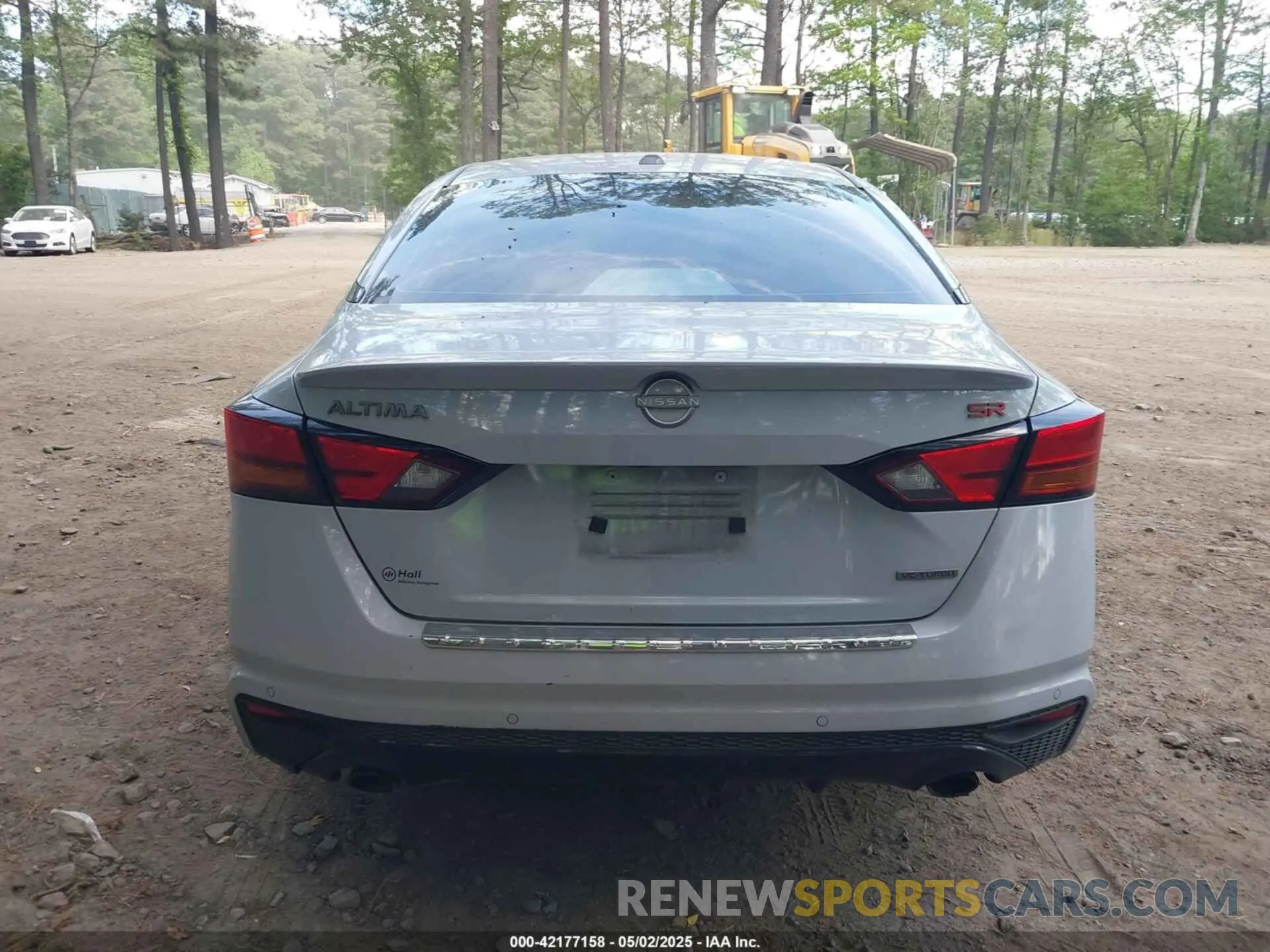 17 Photograph of a damaged car 1N4AL4CV6PN301305 NISSAN ALTIMA 2023