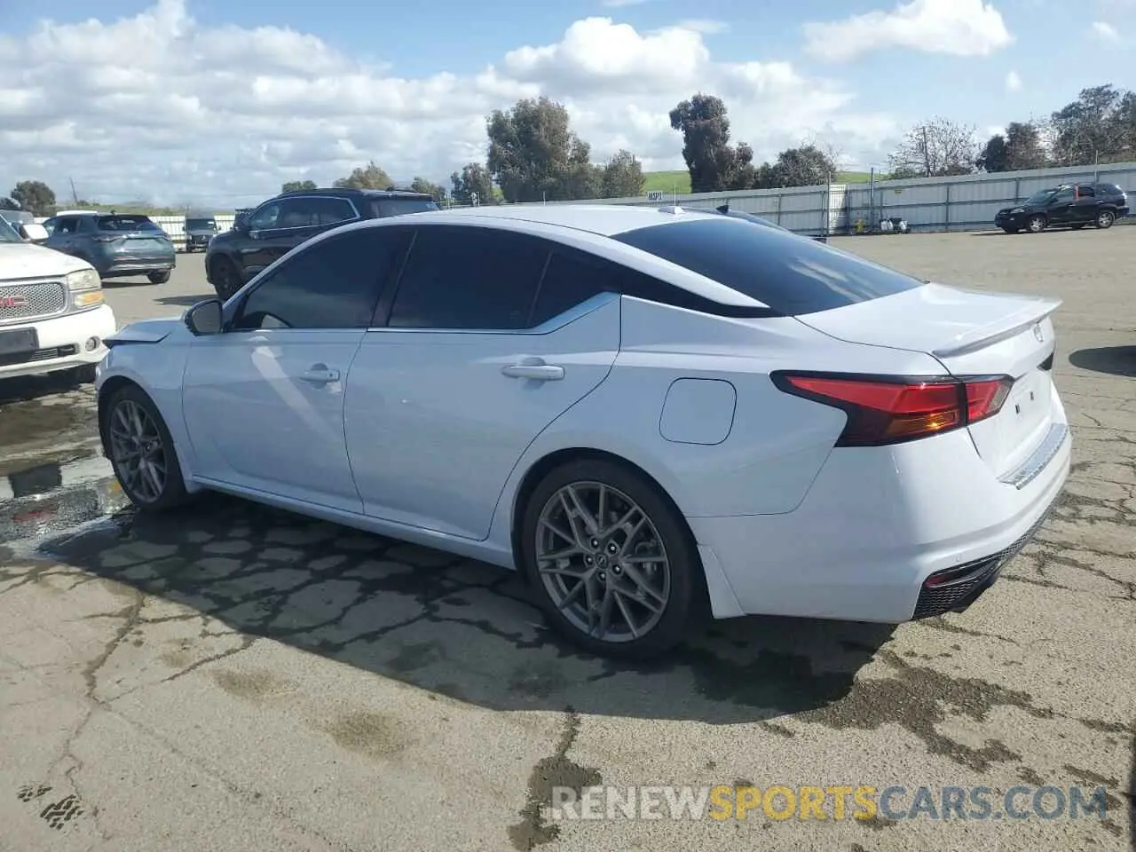 2 Фотография поврежденного автомобиля 1N4AL4CV9PN382705 NISSAN ALTIMA 2023