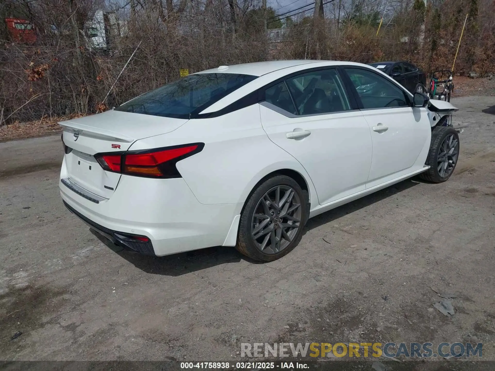 4 Photograph of a damaged car 1N4AL4CVXPN323551 NISSAN ALTIMA 2023