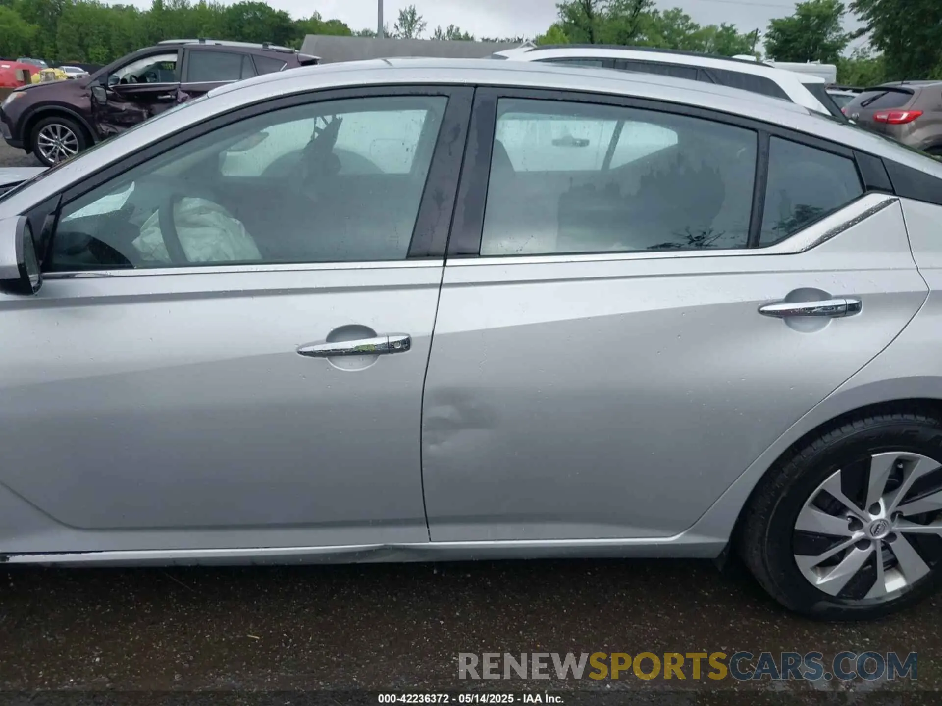 14 Photograph of a damaged car 1N4BL4BV0PN370495 NISSAN ALTIMA 2023