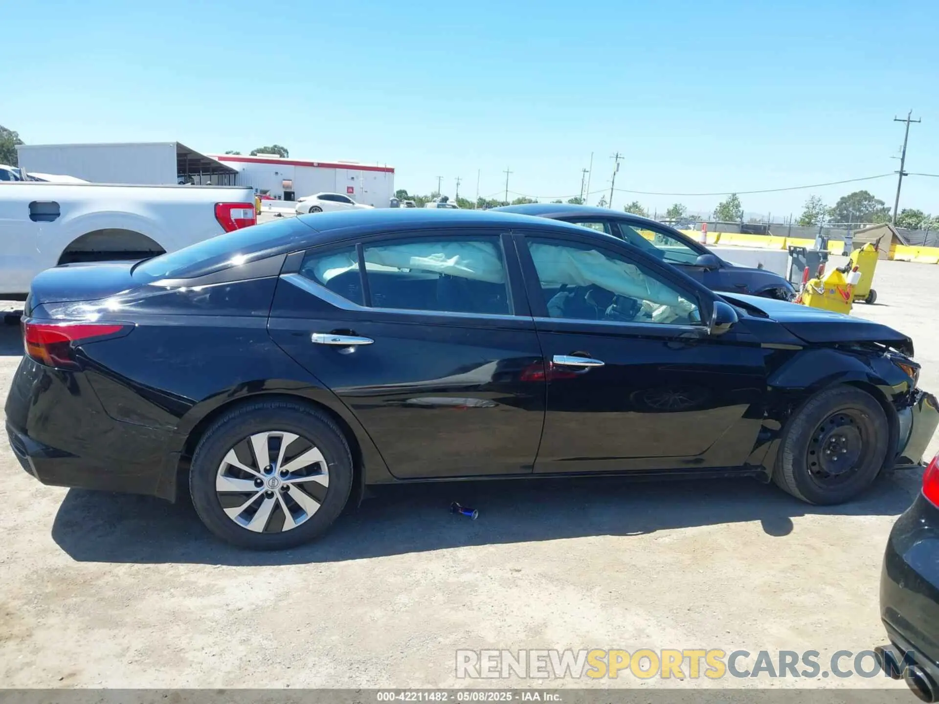 13 Фотография поврежденного автомобиля 1N4BL4BV1PN335982 NISSAN ALTIMA 2023