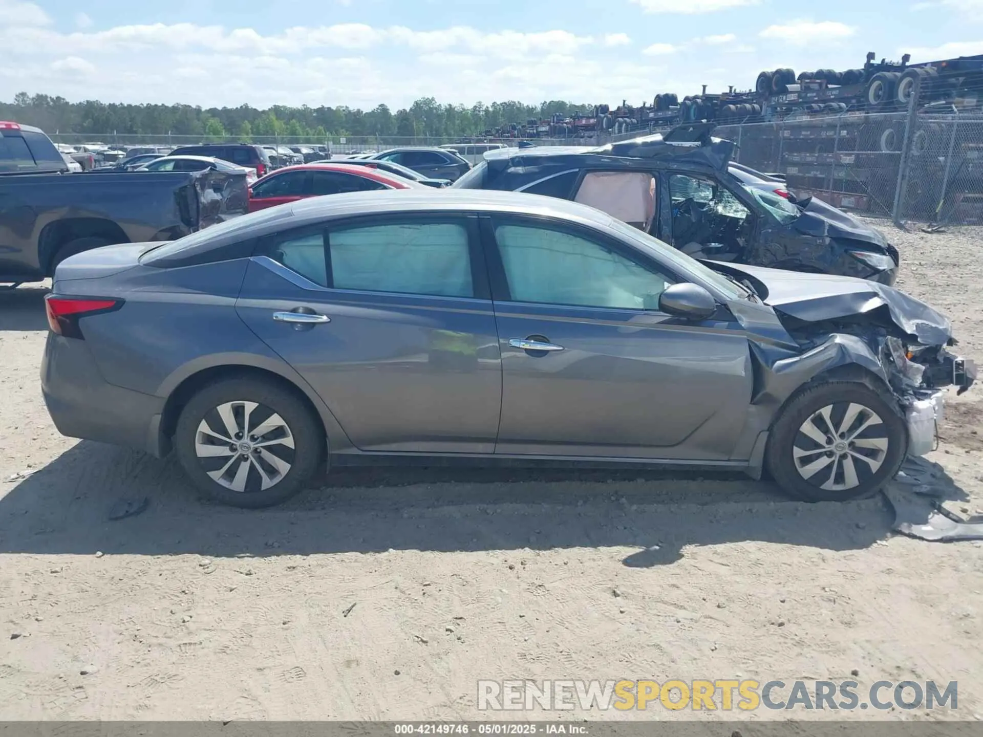 13 Photograph of a damaged car 1N4BL4BV1PN424743 NISSAN ALTIMA 2023