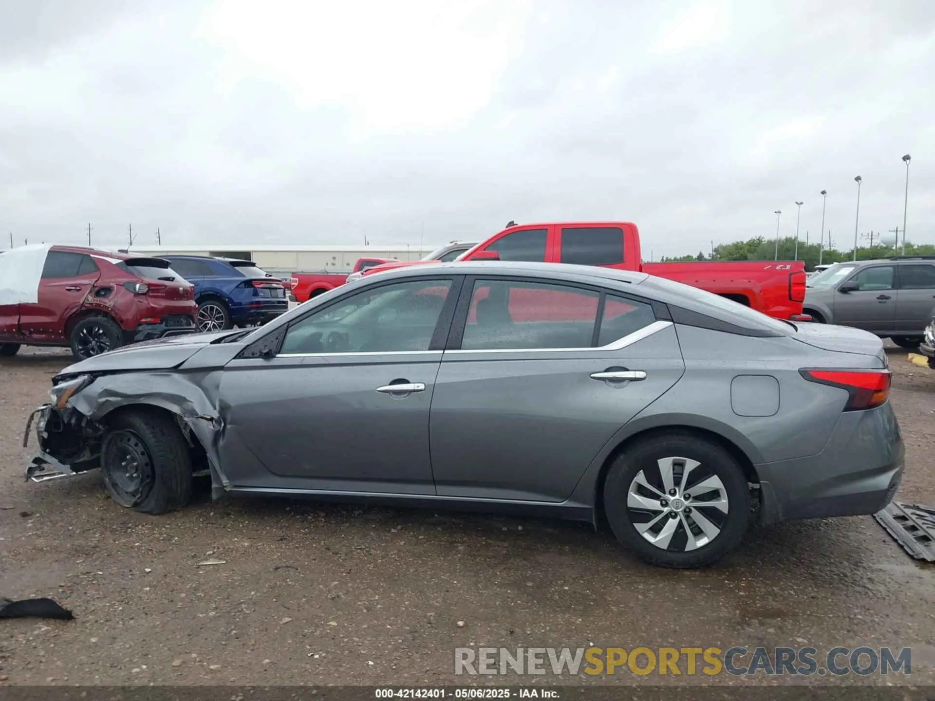 14 Photograph of a damaged car 1N4BL4BV2PN304742 NISSAN ALTIMA 2023