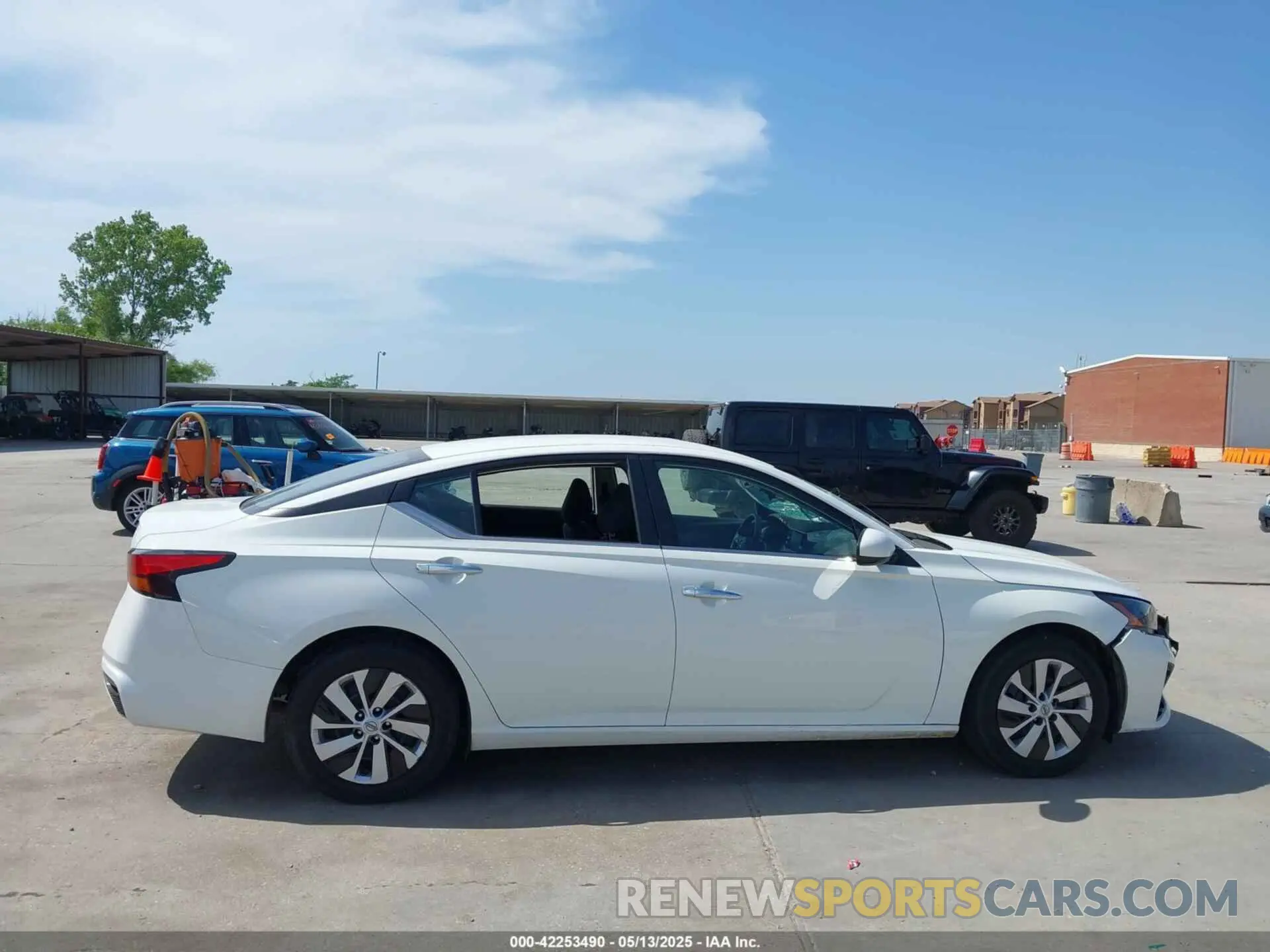 13 Фотография поврежденного автомобиля 1N4BL4BV3PN344781 NISSAN ALTIMA 2023