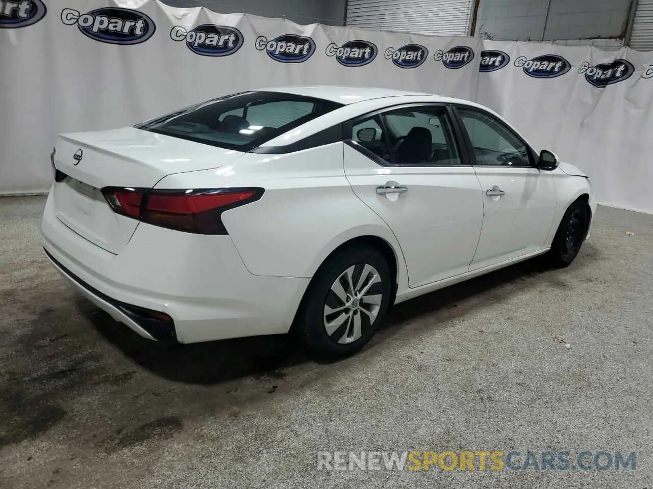 3 Фотография поврежденного автомобиля 1N4BL4BV3PN403098 NISSAN ALTIMA 2023