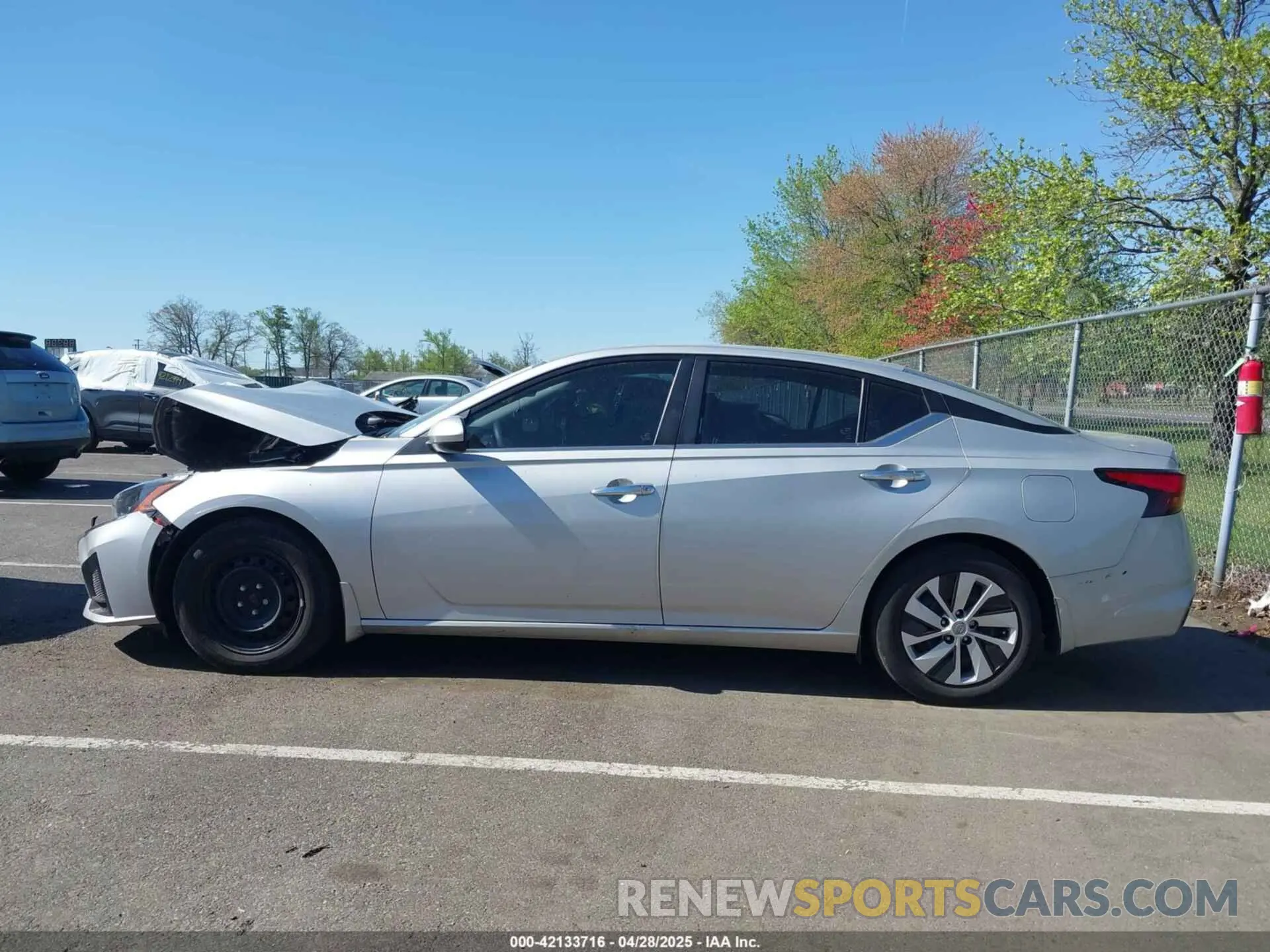 14 Photograph of a damaged car 1N4BL4BV4PN353604 NISSAN ALTIMA 2023