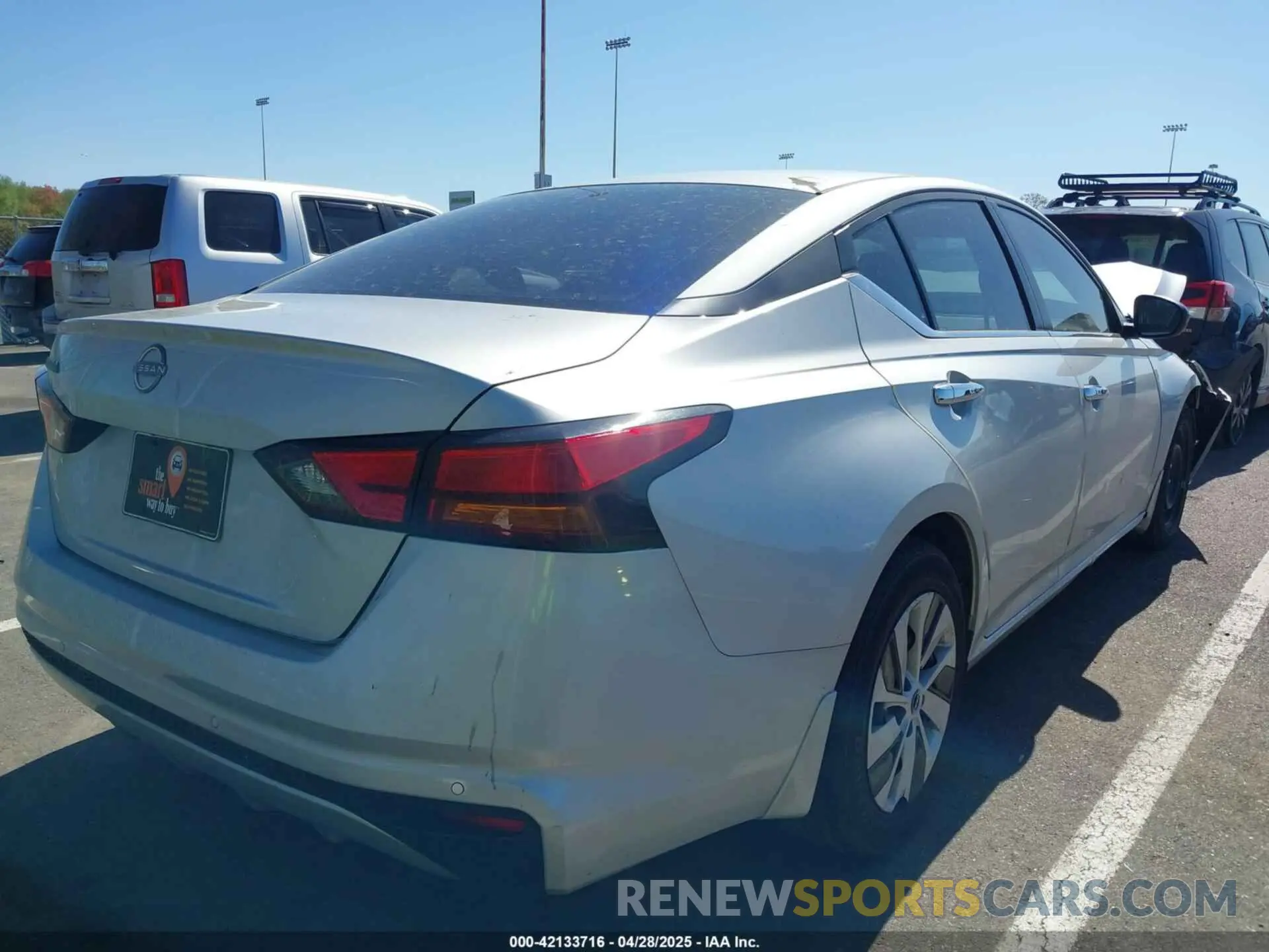 4 Photograph of a damaged car 1N4BL4BV4PN353604 NISSAN ALTIMA 2023