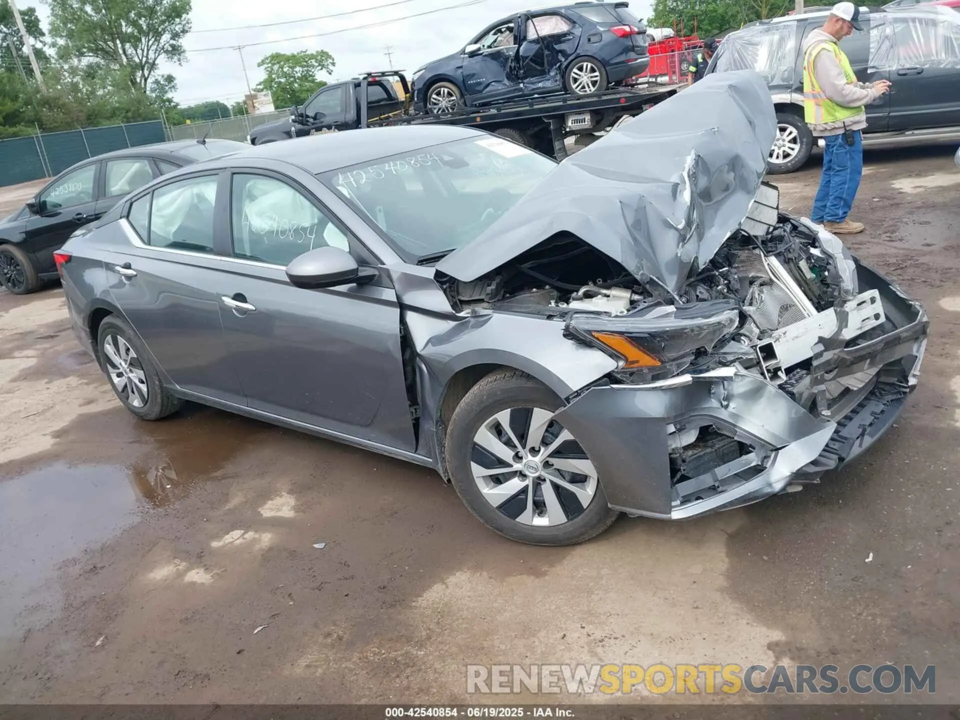 1 Фотография поврежденного автомобиля 1N4BL4BV5PN304671 NISSAN ALTIMA 2023