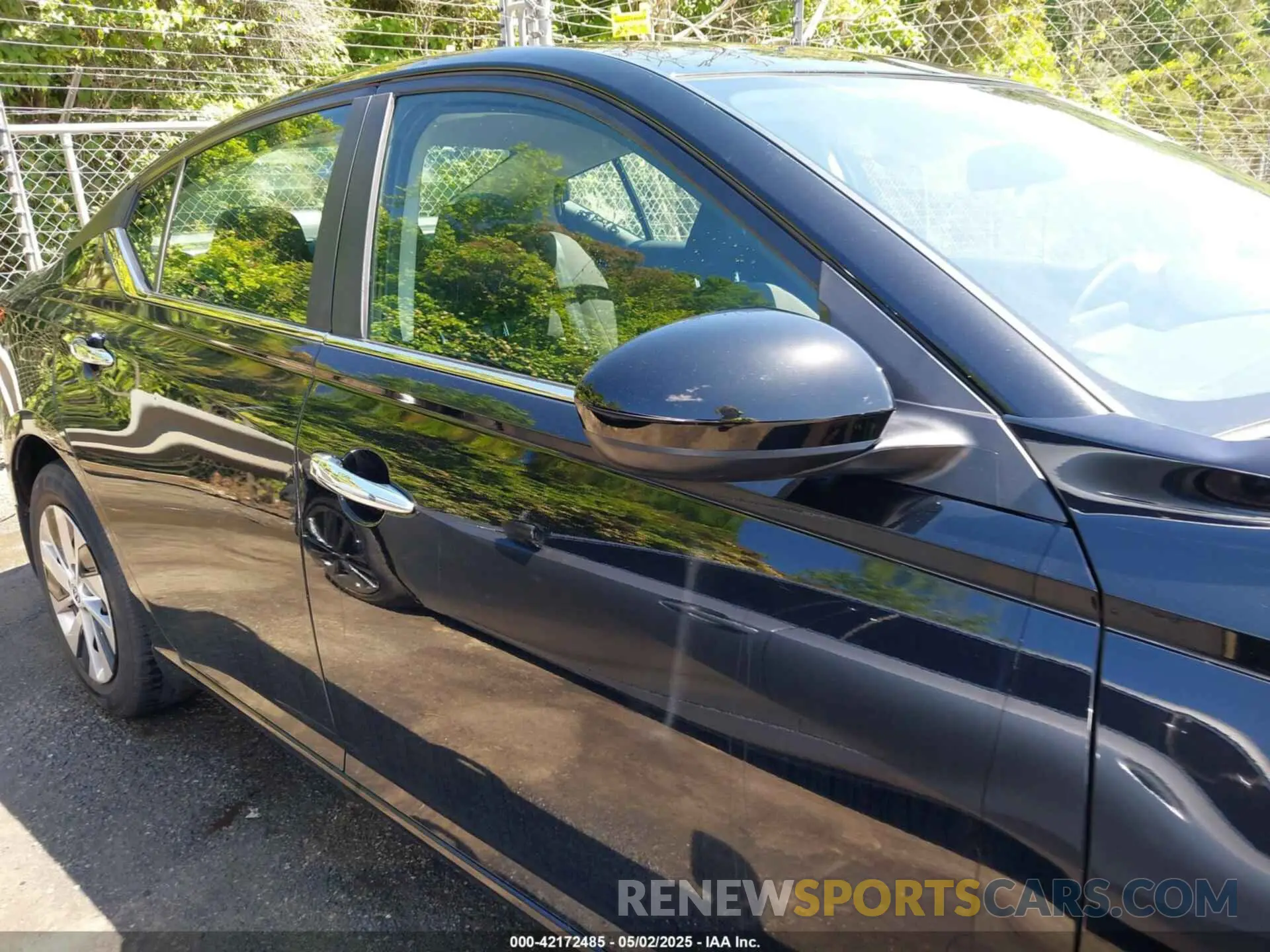 13 Photograph of a damaged car 1N4BL4BV5PN409260 NISSAN ALTIMA 2023