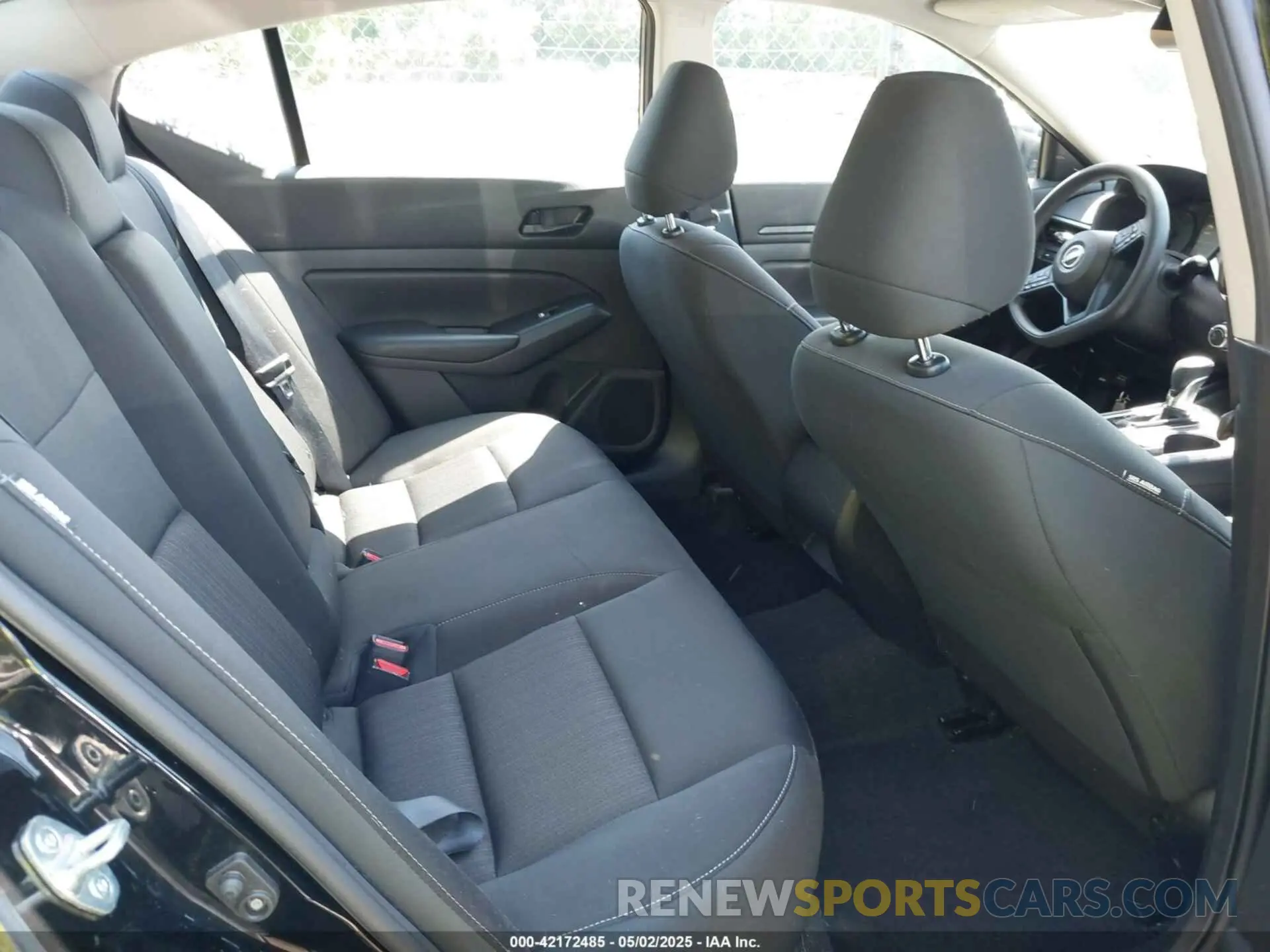 8 Photograph of a damaged car 1N4BL4BV5PN409260 NISSAN ALTIMA 2023