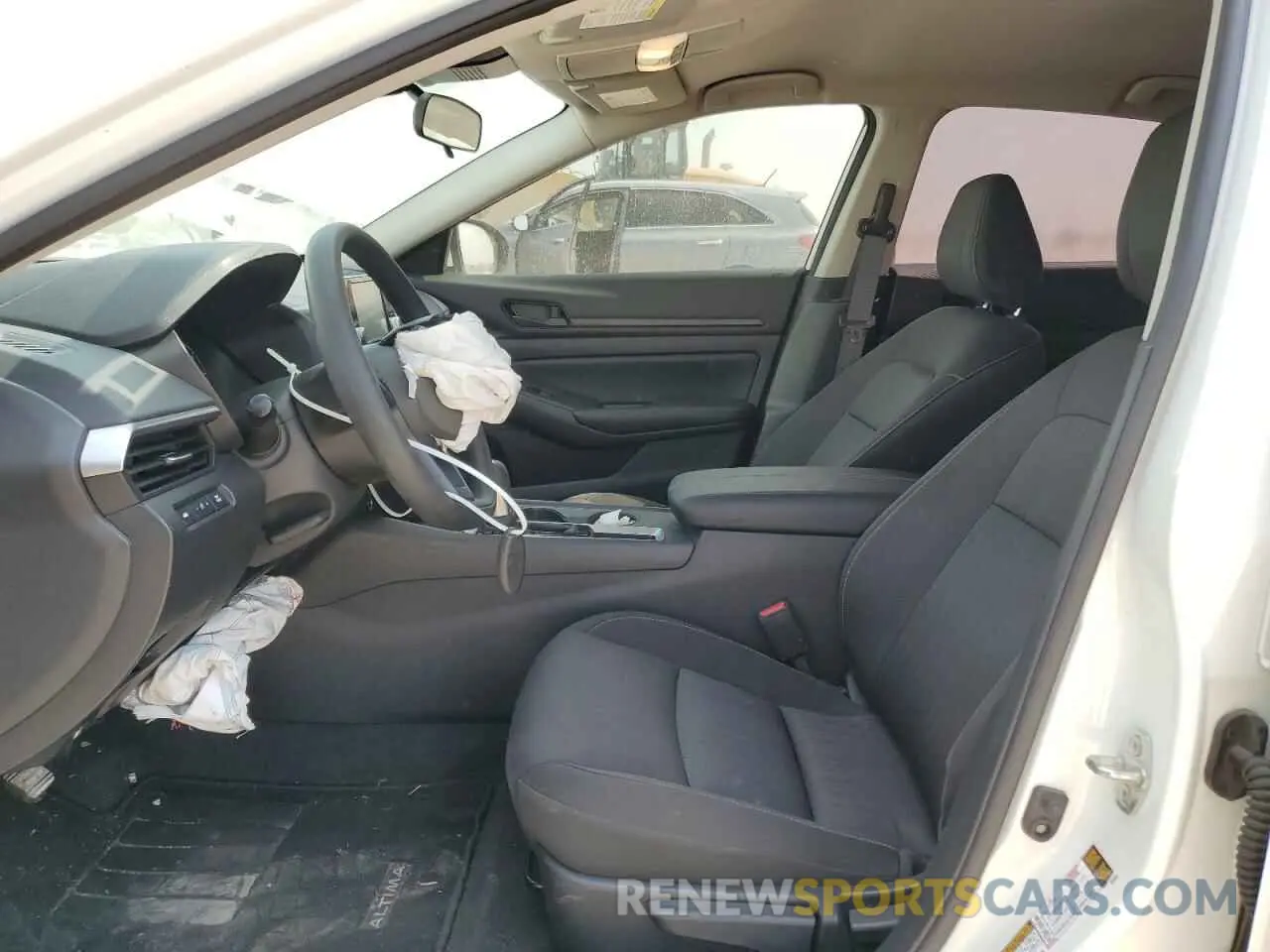 7 Фотография поврежденного автомобиля 1N4BL4BV6PN322578 NISSAN ALTIMA 2023