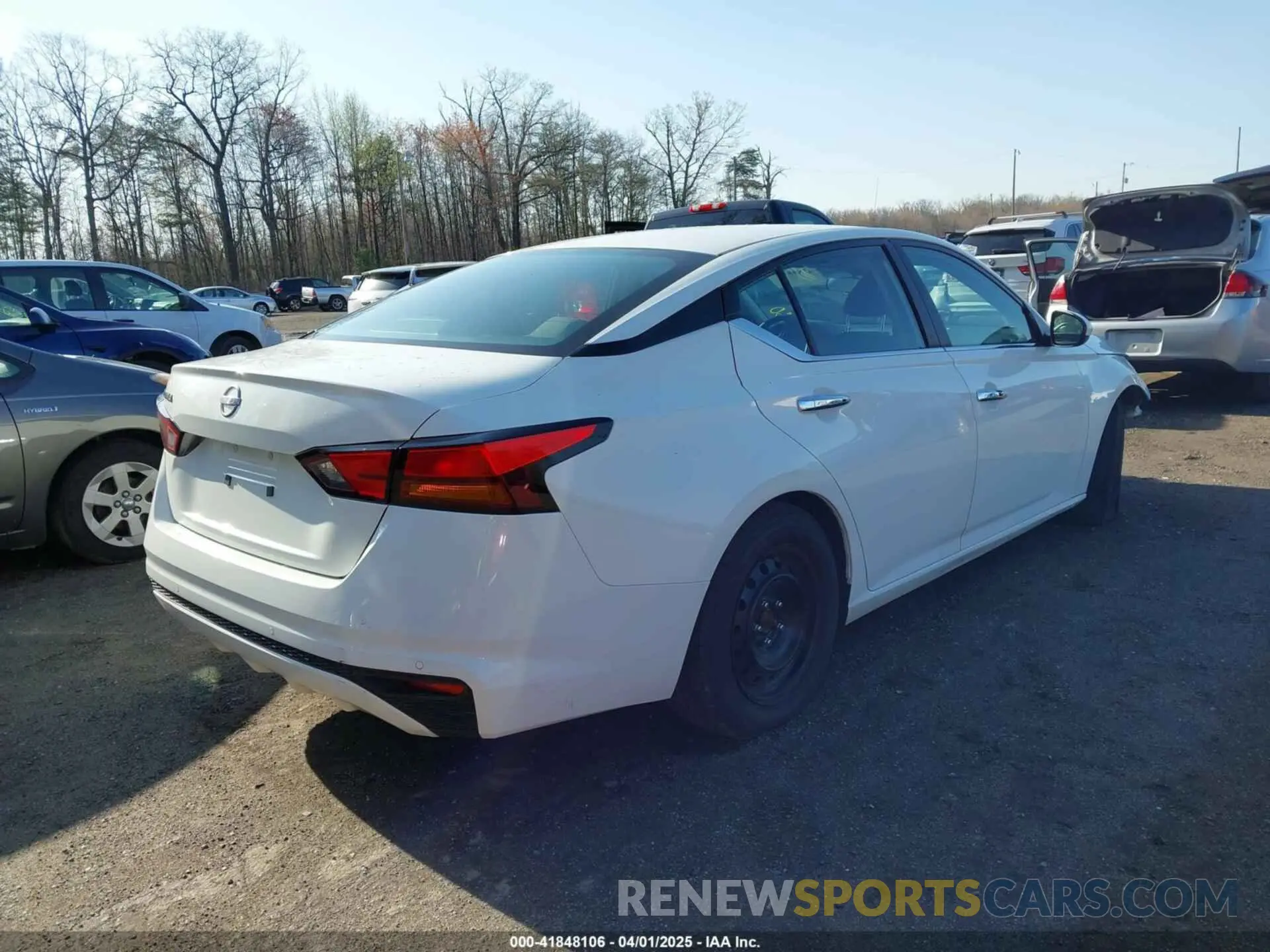 4 Фотография поврежденного автомобиля 1N4BL4BV6PN327117 NISSAN ALTIMA 2023