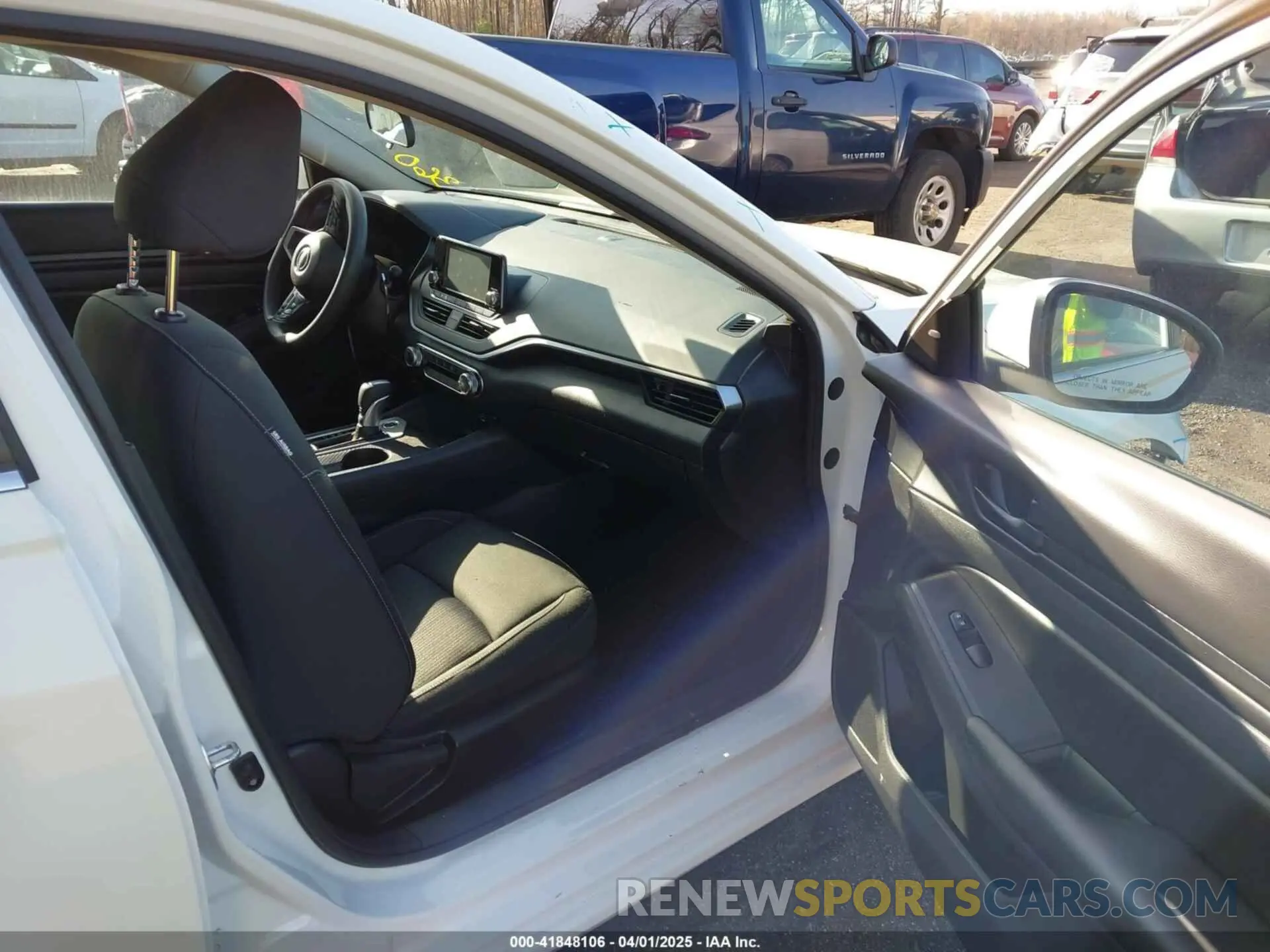 5 Фотография поврежденного автомобиля 1N4BL4BV6PN327117 NISSAN ALTIMA 2023