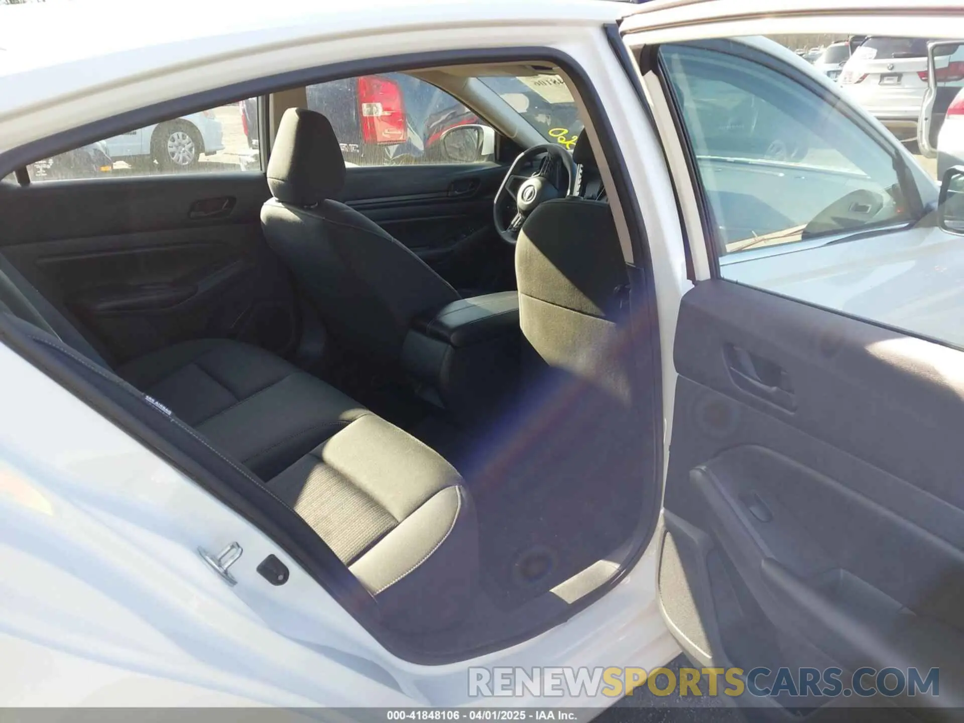 8 Фотография поврежденного автомобиля 1N4BL4BV6PN327117 NISSAN ALTIMA 2023