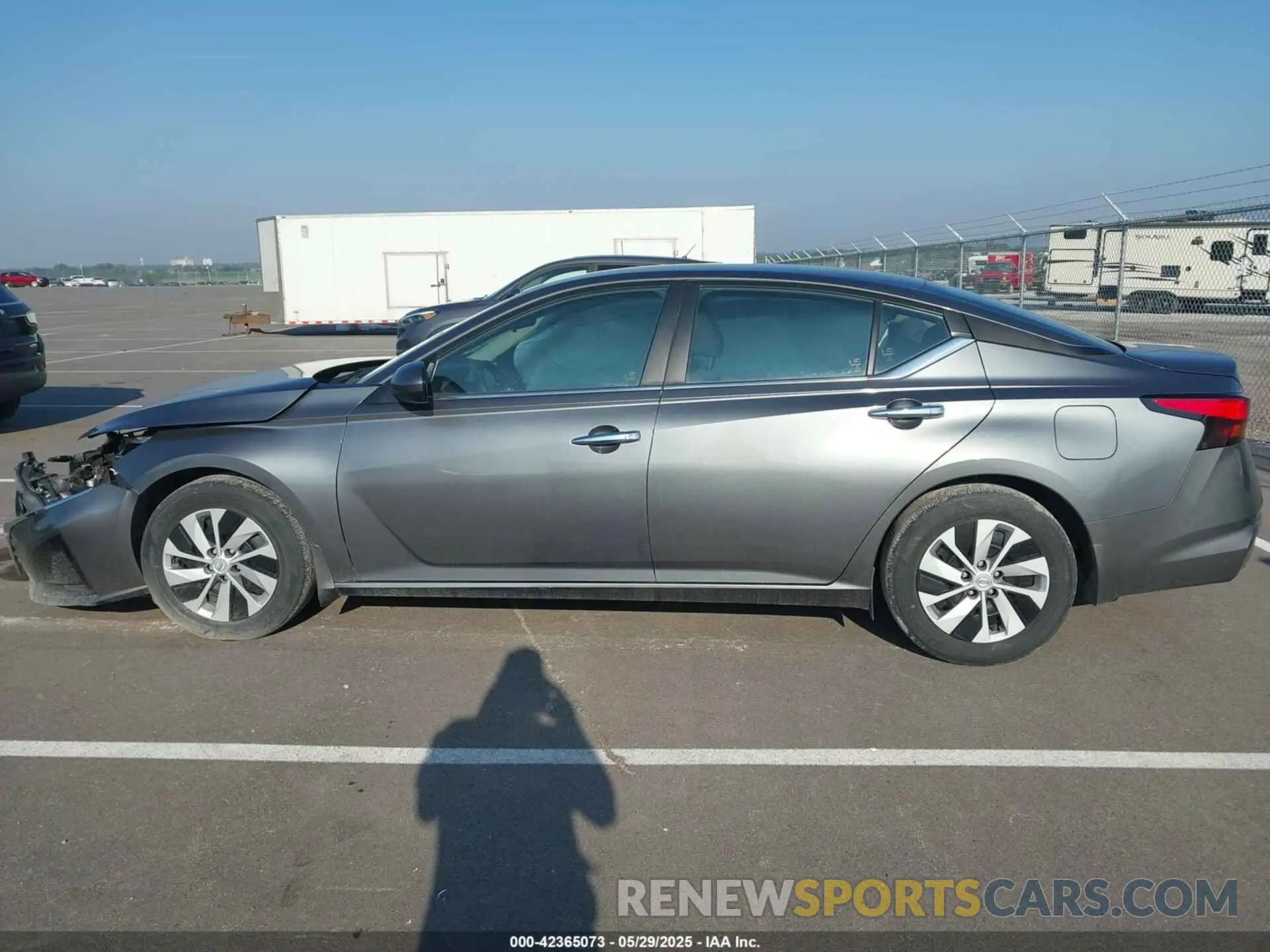 14 Photograph of a damaged car 1N4BL4BV7PN401161 NISSAN ALTIMA 2023