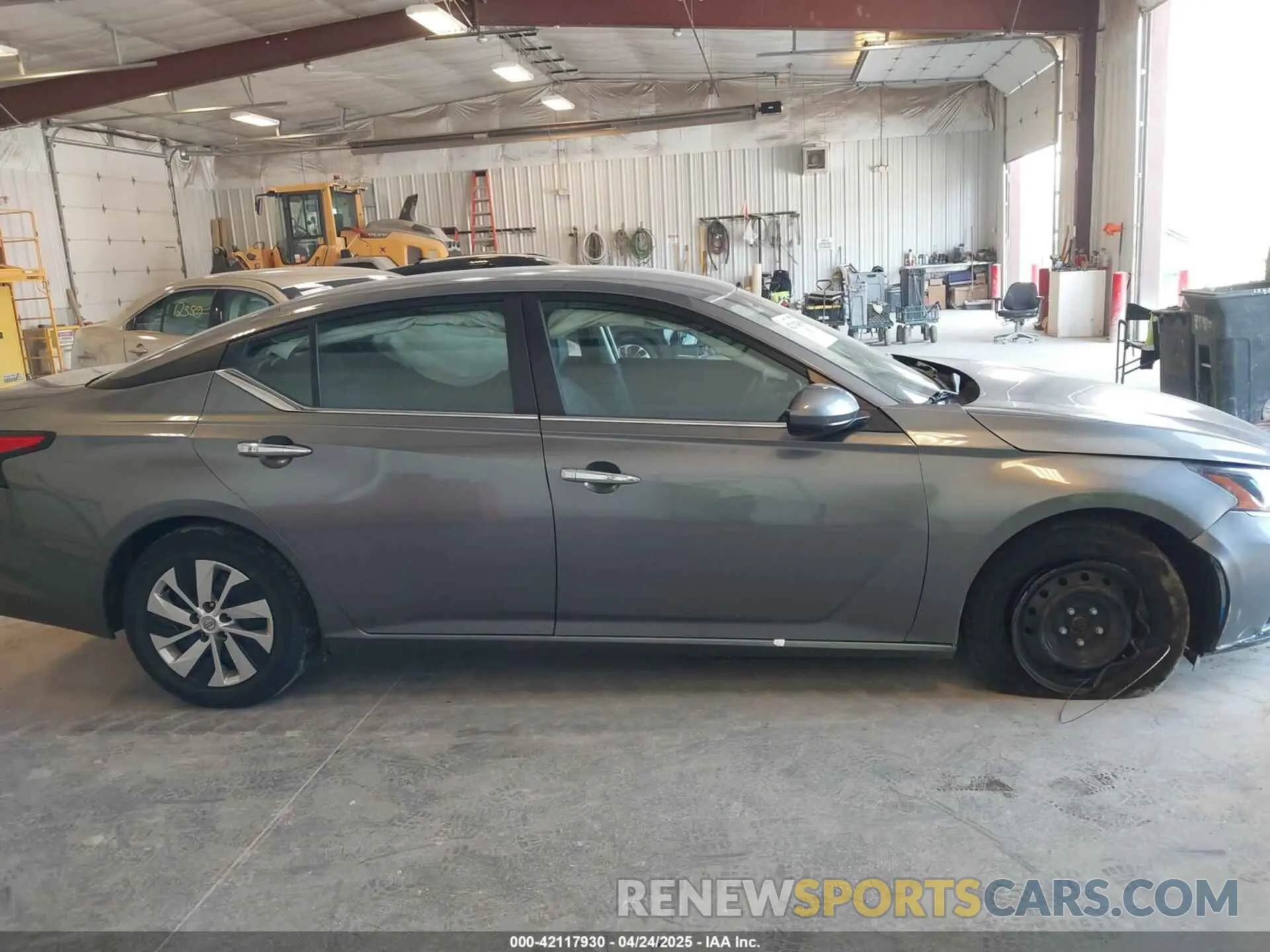 13 Фотография поврежденного автомобиля 1N4BL4BV7PN403654 NISSAN ALTIMA 2023