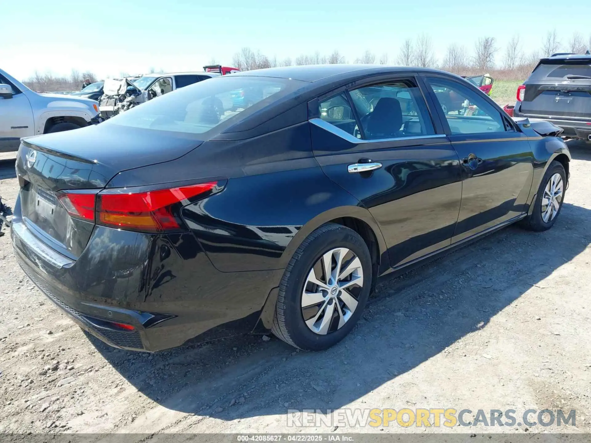 4 Photograph of a damaged car 1N4BL4BV7PN406621 NISSAN ALTIMA 2023