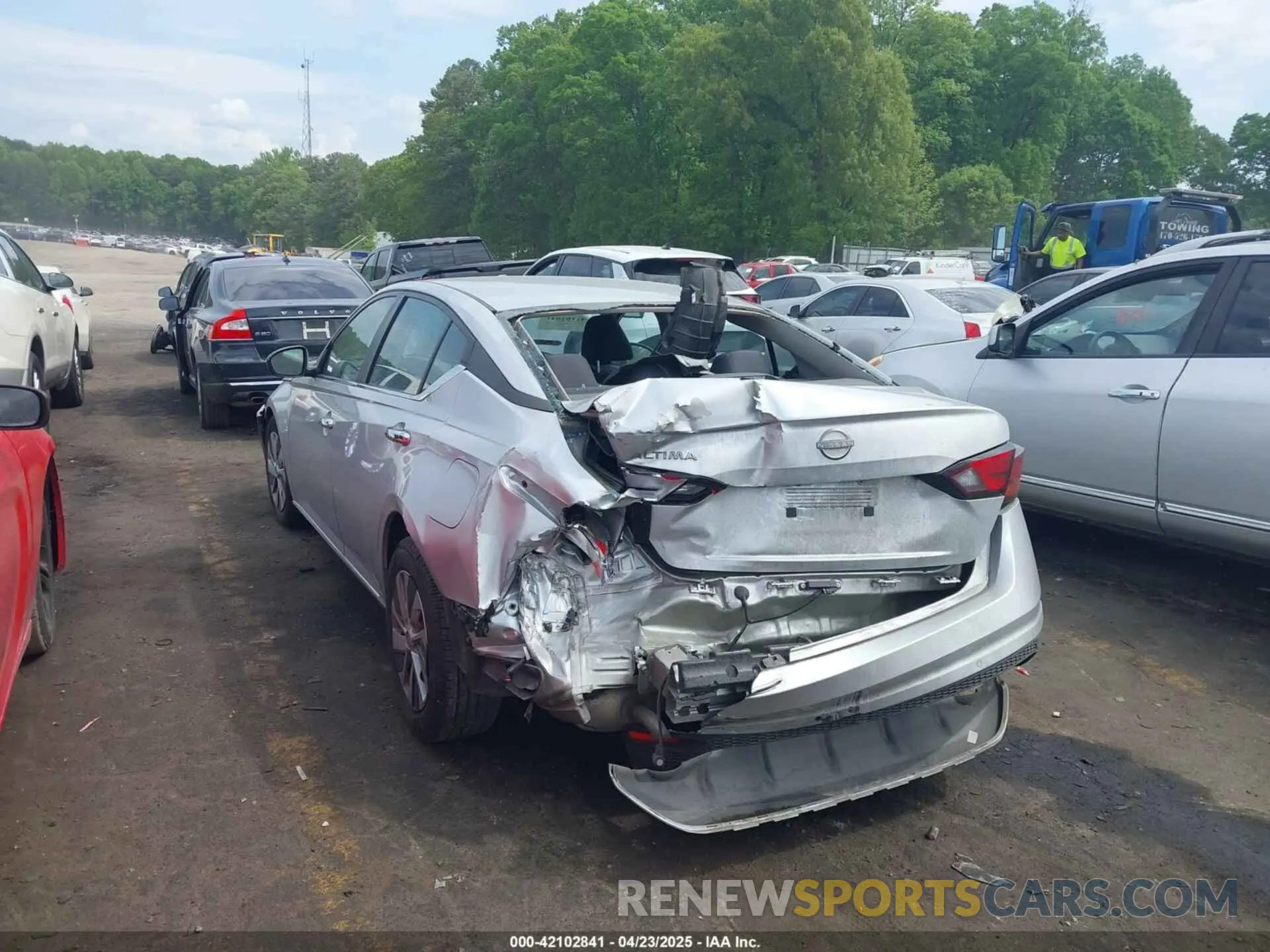 3 Photograph of a damaged car 1N4BL4BV8PN384077 NISSAN ALTIMA 2023