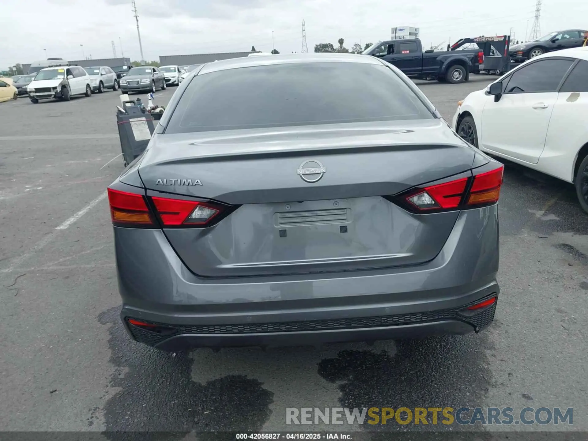 17 Фотография поврежденного автомобиля 1N4BL4BV8PN390445 NISSAN ALTIMA 2023
