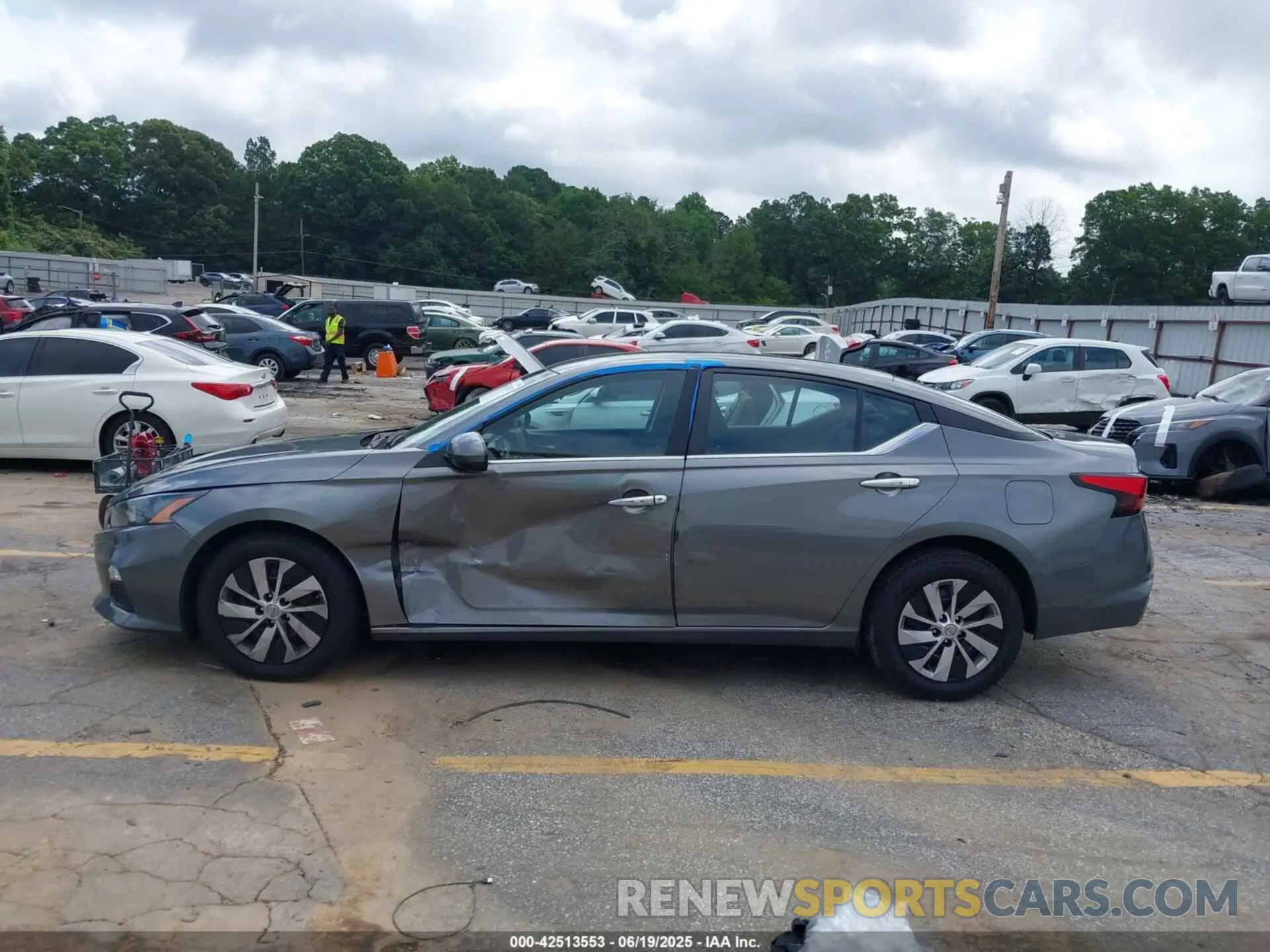 14 Photograph of a damaged car 1N4BL4BV9PN318038 NISSAN ALTIMA 2023