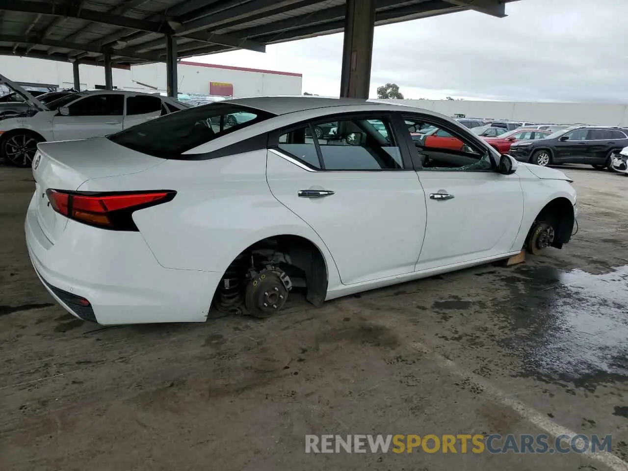 3 Photograph of a damaged car 1N4BL4BV9PN367918 NISSAN ALTIMA 2023